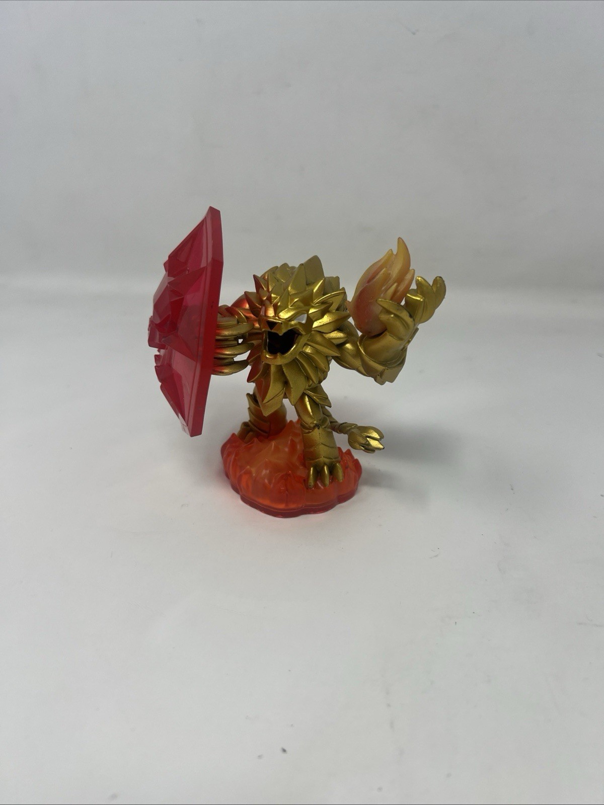 Activision Skylanders Trap Team Wildfire Gold Lion Red Shield 84993888 Figure