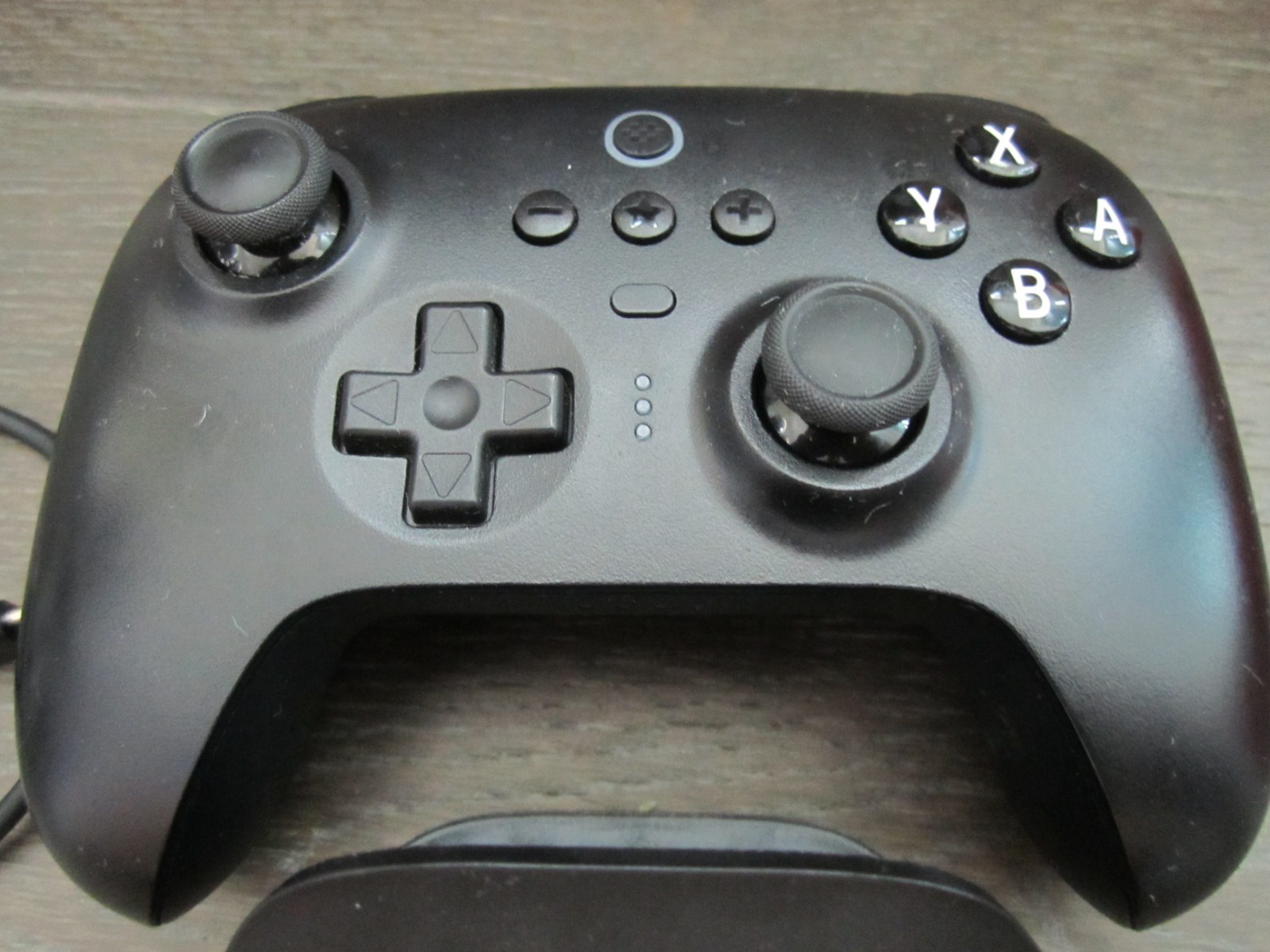 8BitDo Ultimate Bluetooth Controller (Nintendo Switch) Black (w Charging Dock)