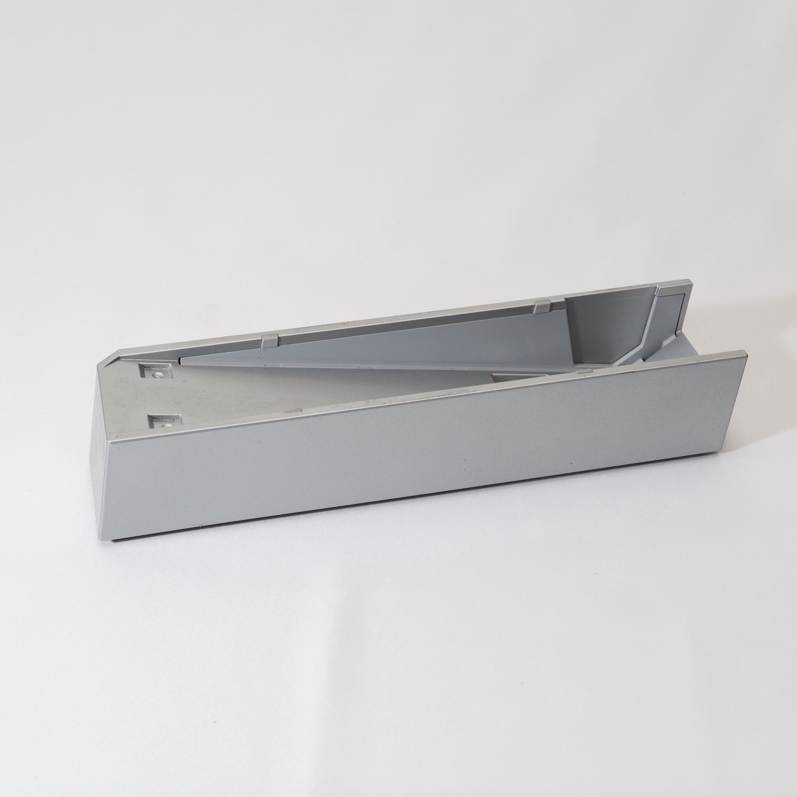 Nintendo Wii Console Vertical Stand RVL-017 OEM Gray