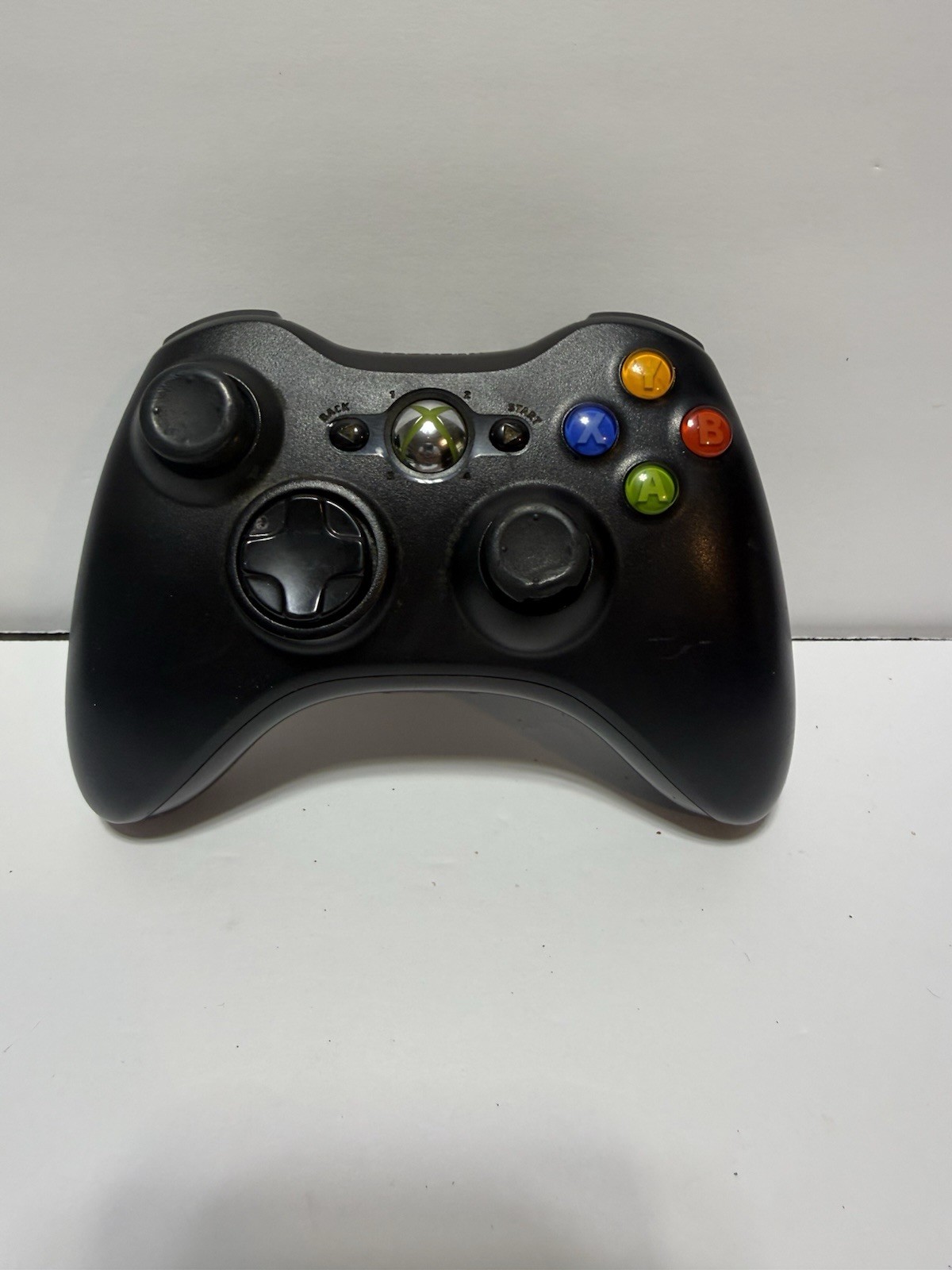 Microsoft Xbox 360 Wireless Controller – Glossy Black