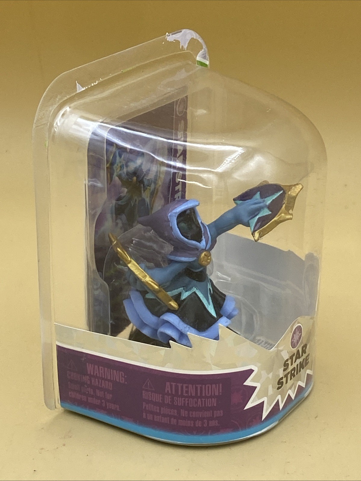 Skylanders Swap Force: Lightcore Star Strike Video Game Character