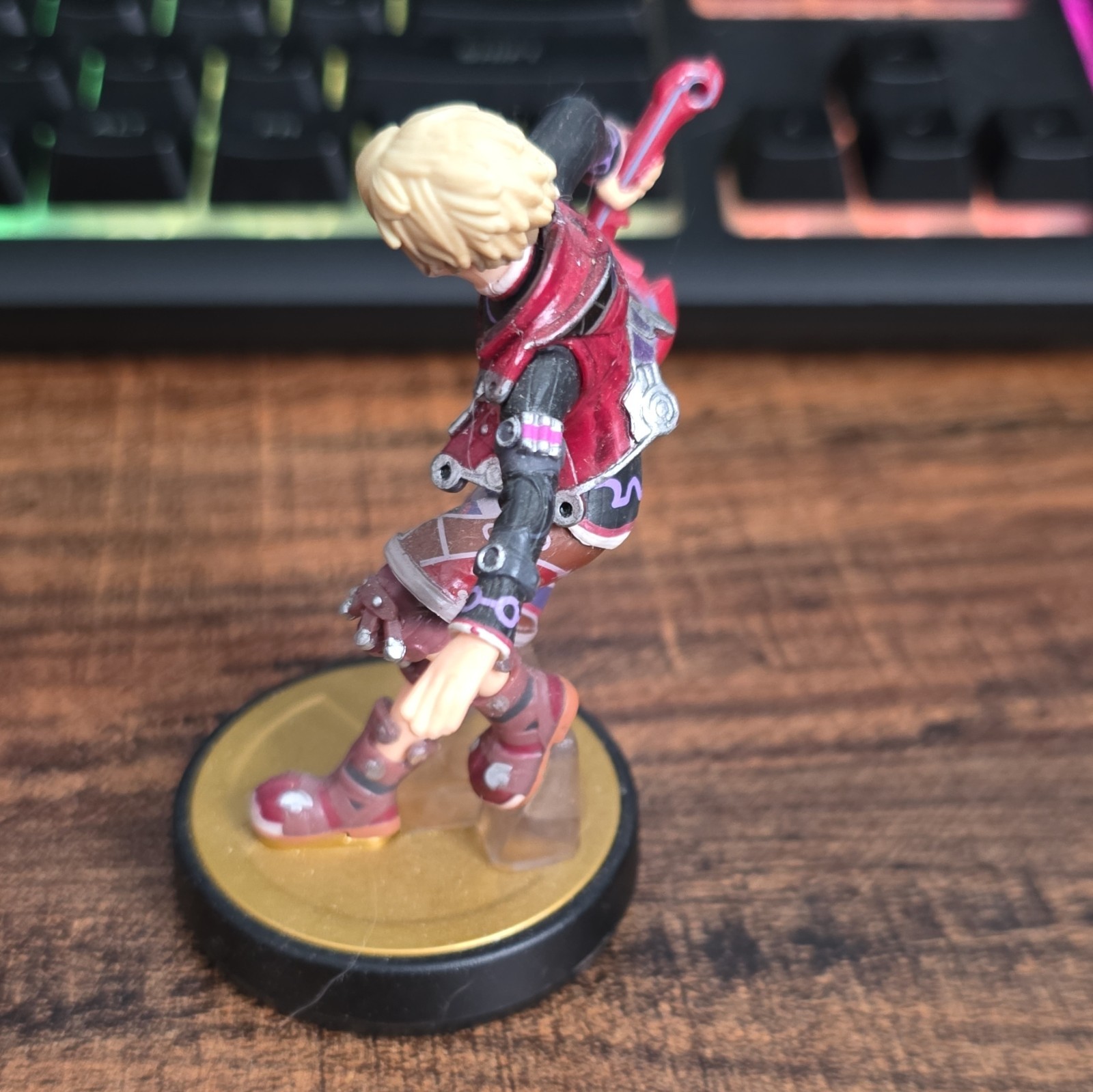 Nintendo amiibo Shulk Character Figure – Xenoblade Chronicles Series (2014)