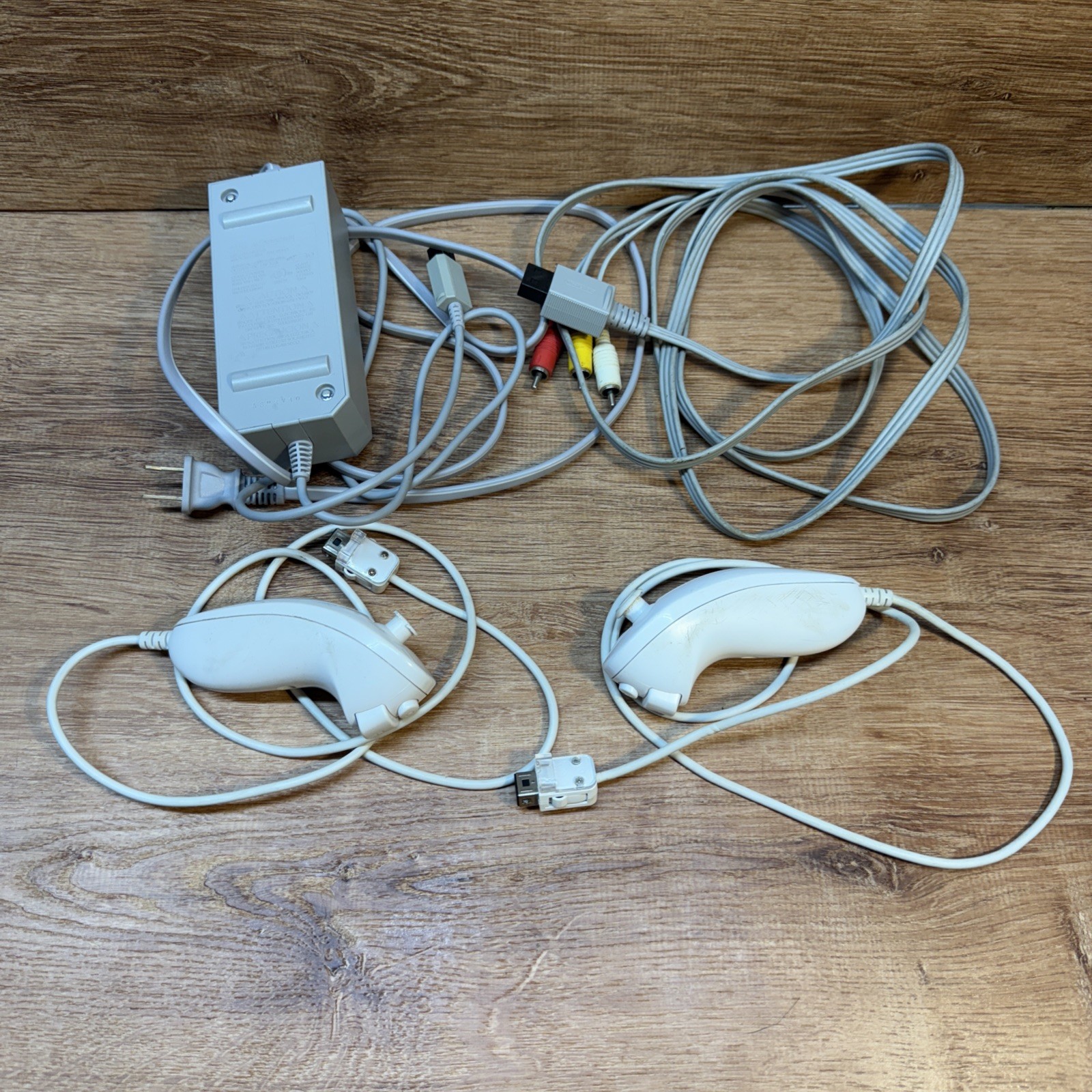 Nintendo Wii Accessories-untested 4 Items See all Pictures And Read Description