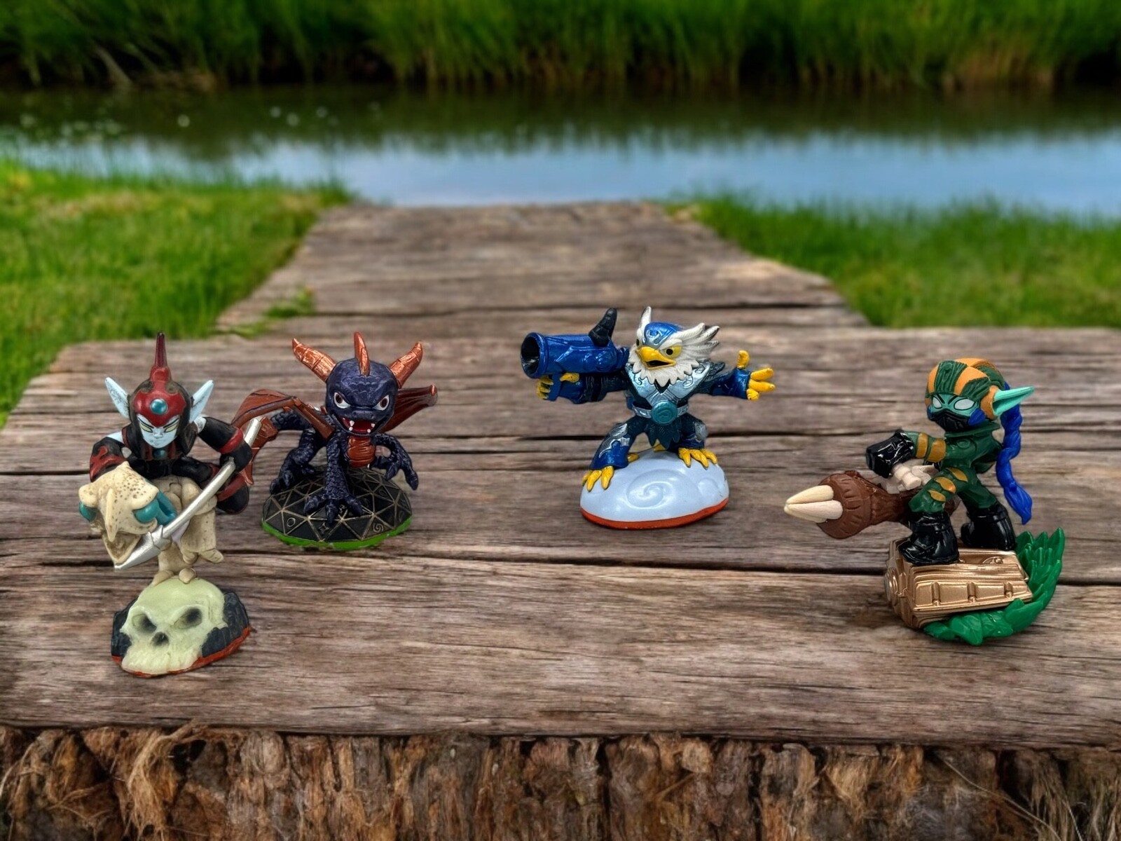 Skylanders Collectible Figurine Random lot Mixed 4 Toys for Portal Of Power Game