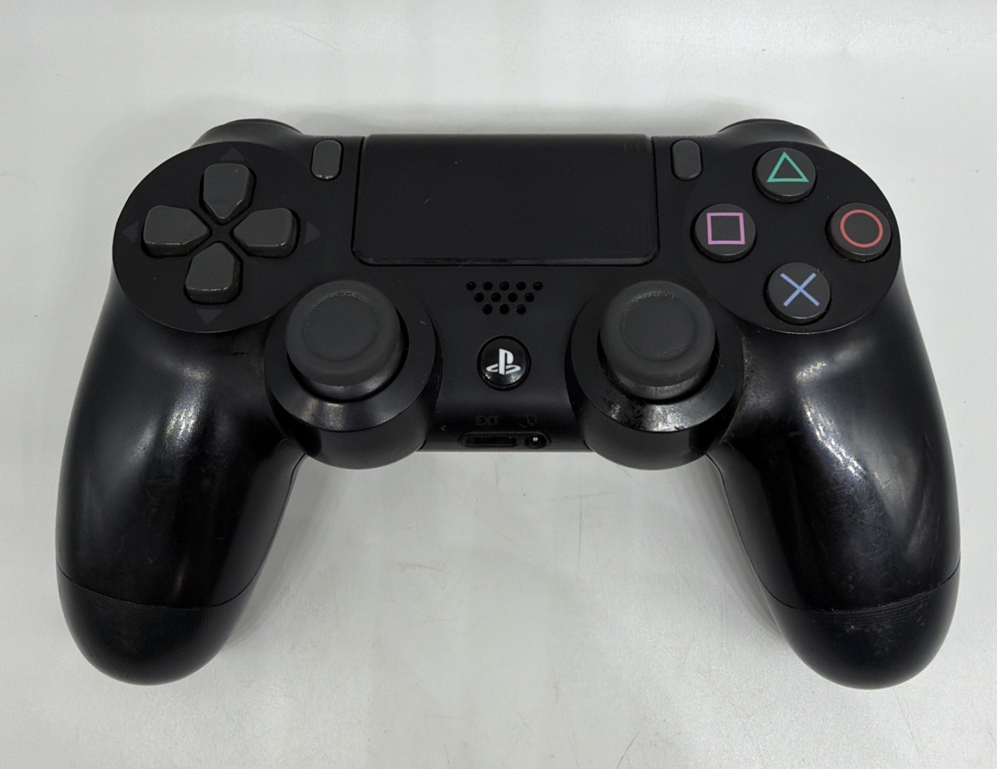 Genuine Sony Dualshock 4 Wireless Controller V2 Jet Black (CUH-ZCT2U)