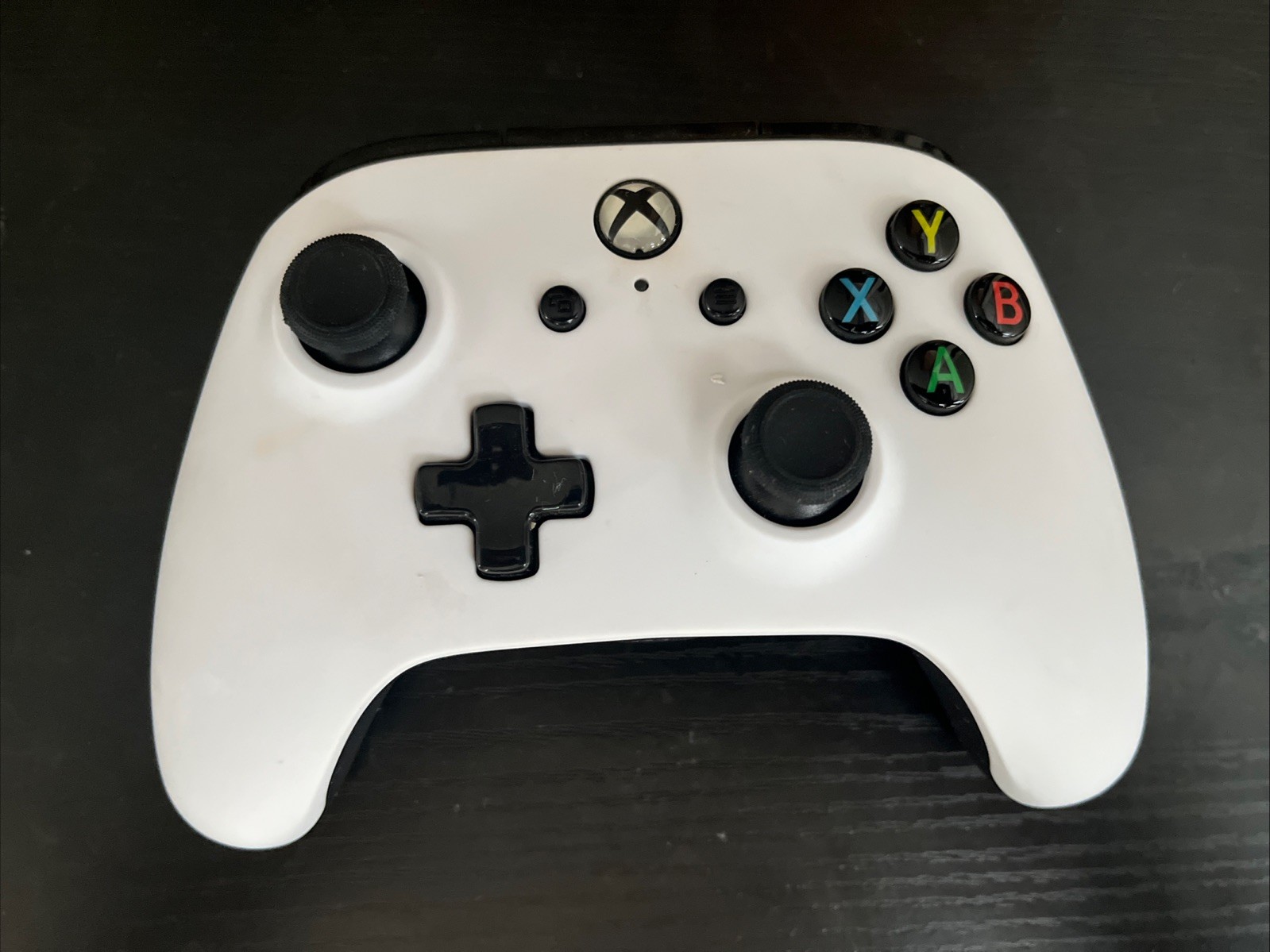 Xbox Series X/S PowerA Power A USB Wire Pro White Controller 1506928-02