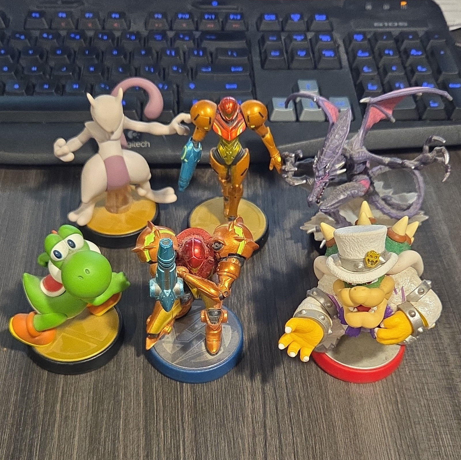 Nintendo amiibo Lot Mewtwo Samus Aran Yoshi Ridley Bowser Super Smash Bros.