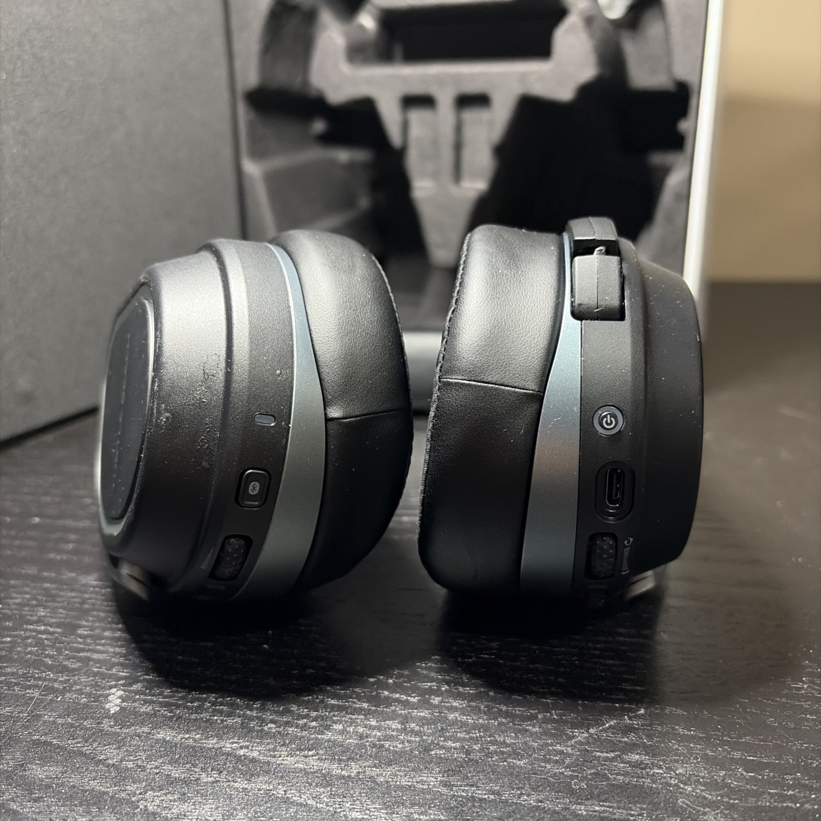 Turtle Beach Stealth 700 Gen 3 Wireless Gaming Headset READ/FOR PARTS