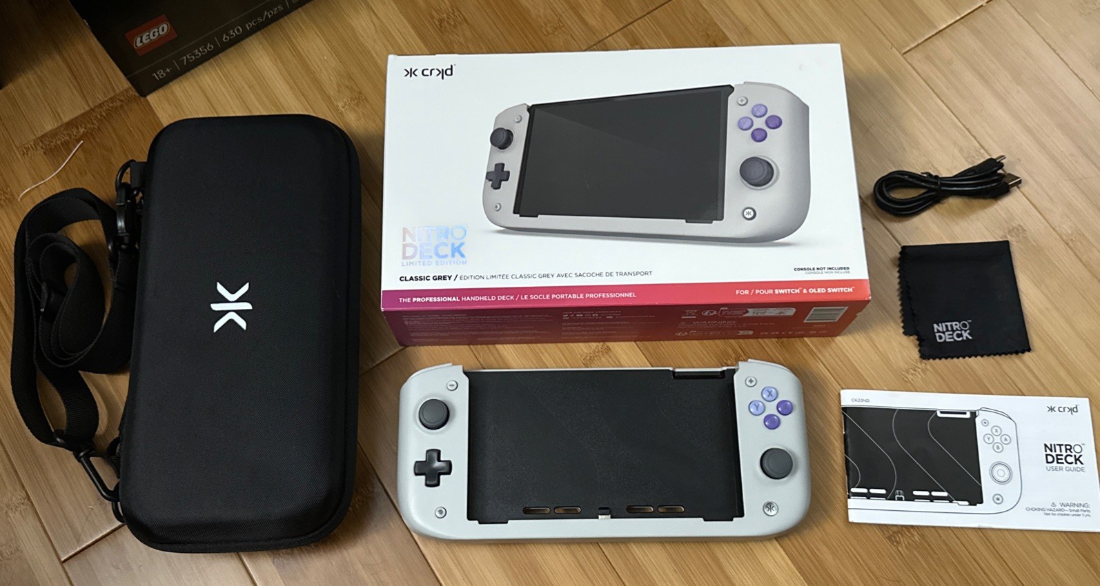 CRKD Nitro Deck Handheld Deck & Carry Case (Classic Gray) SNES COMPLETE