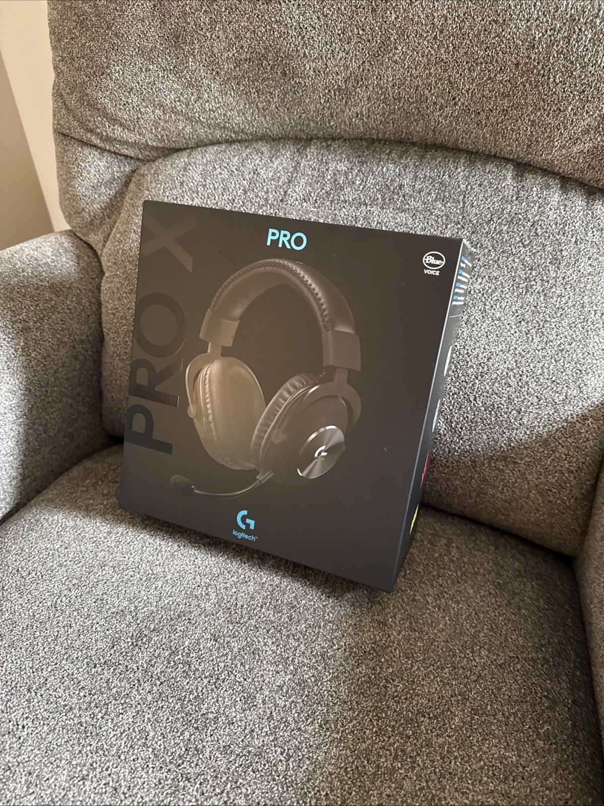 Logitech 981-000817 G Pro X Blue VO!CE Technology Gaming Headset