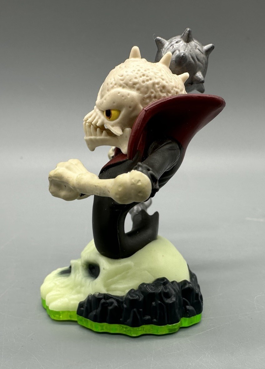 Skylanders Spyro’s Ghost Roaster Adventure 2011 Activision Figure Green Base