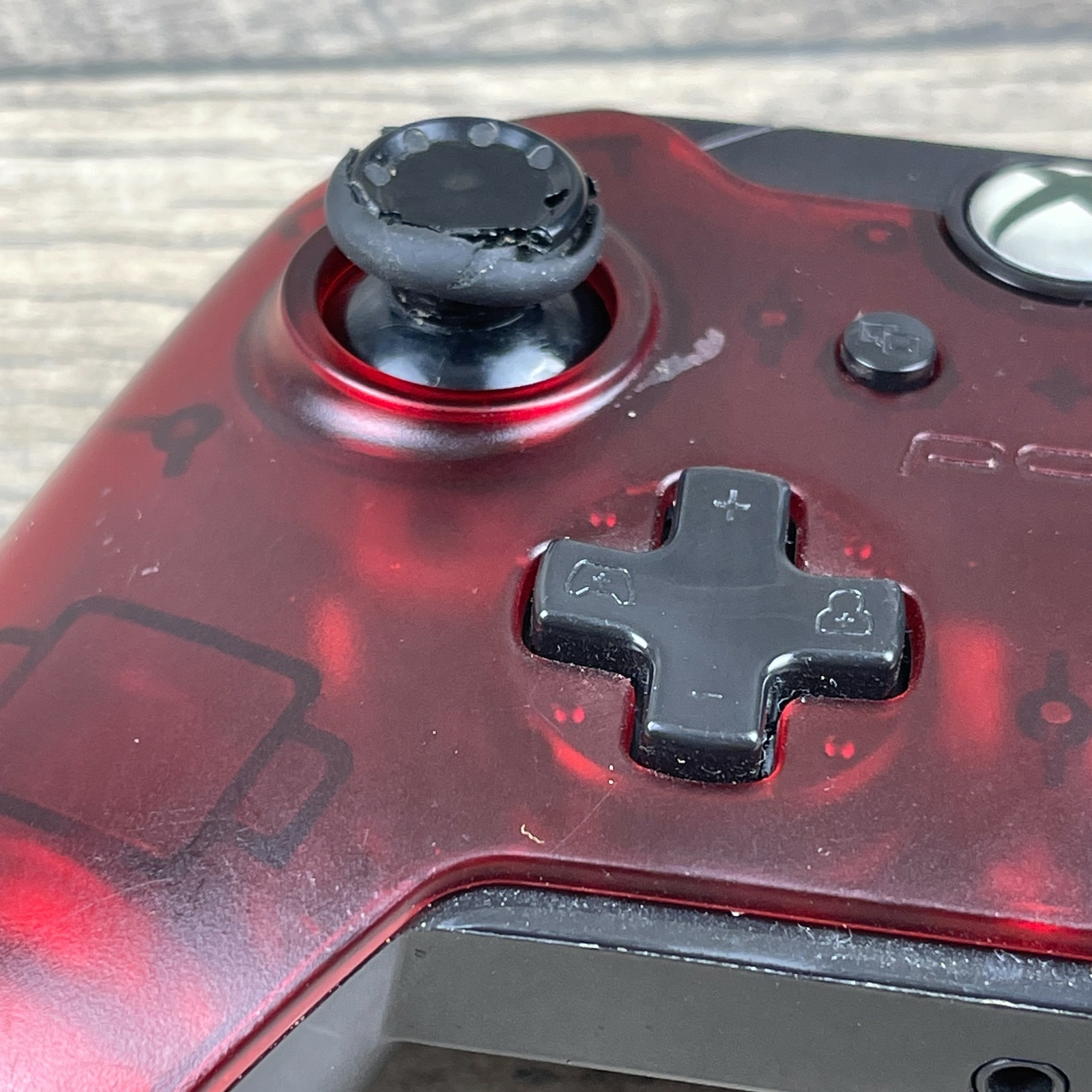 PDP 048-082 Wired Xbox One Gaming Controller Please see Pictures & Description