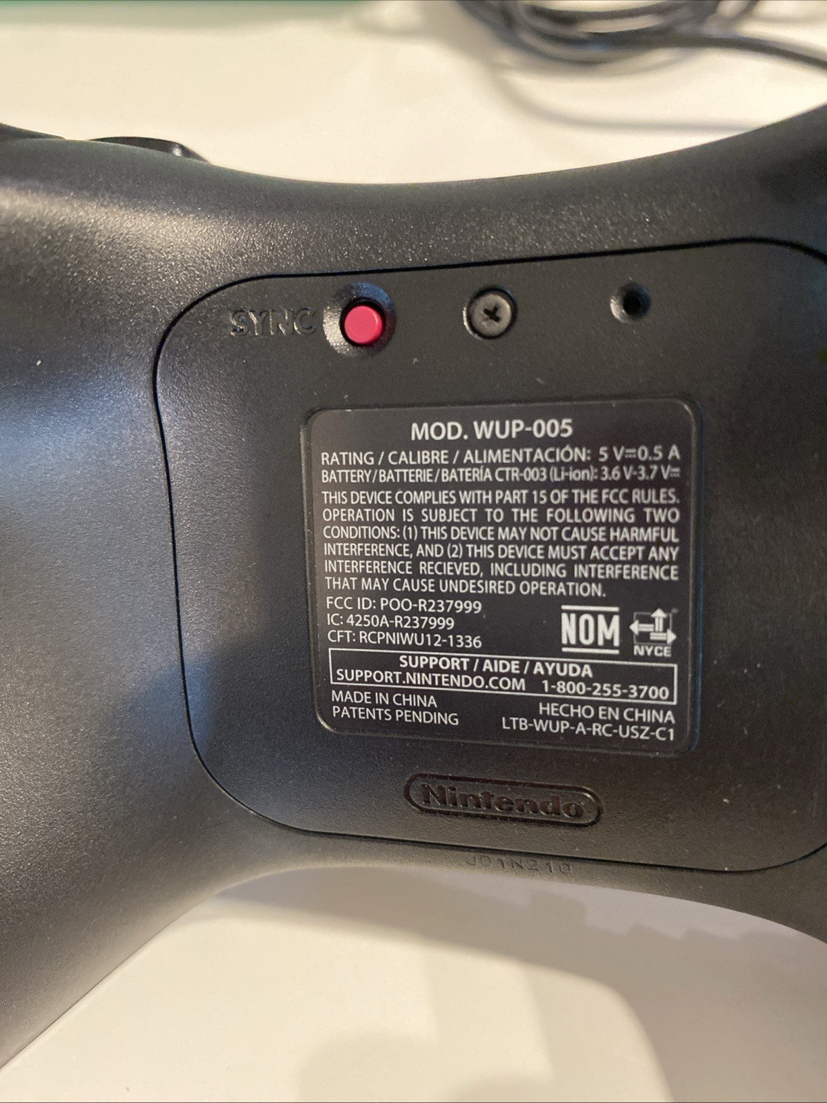 Nintendo Wii U Pro Controller Black Wireless Controller WUP-005 for Wii U
