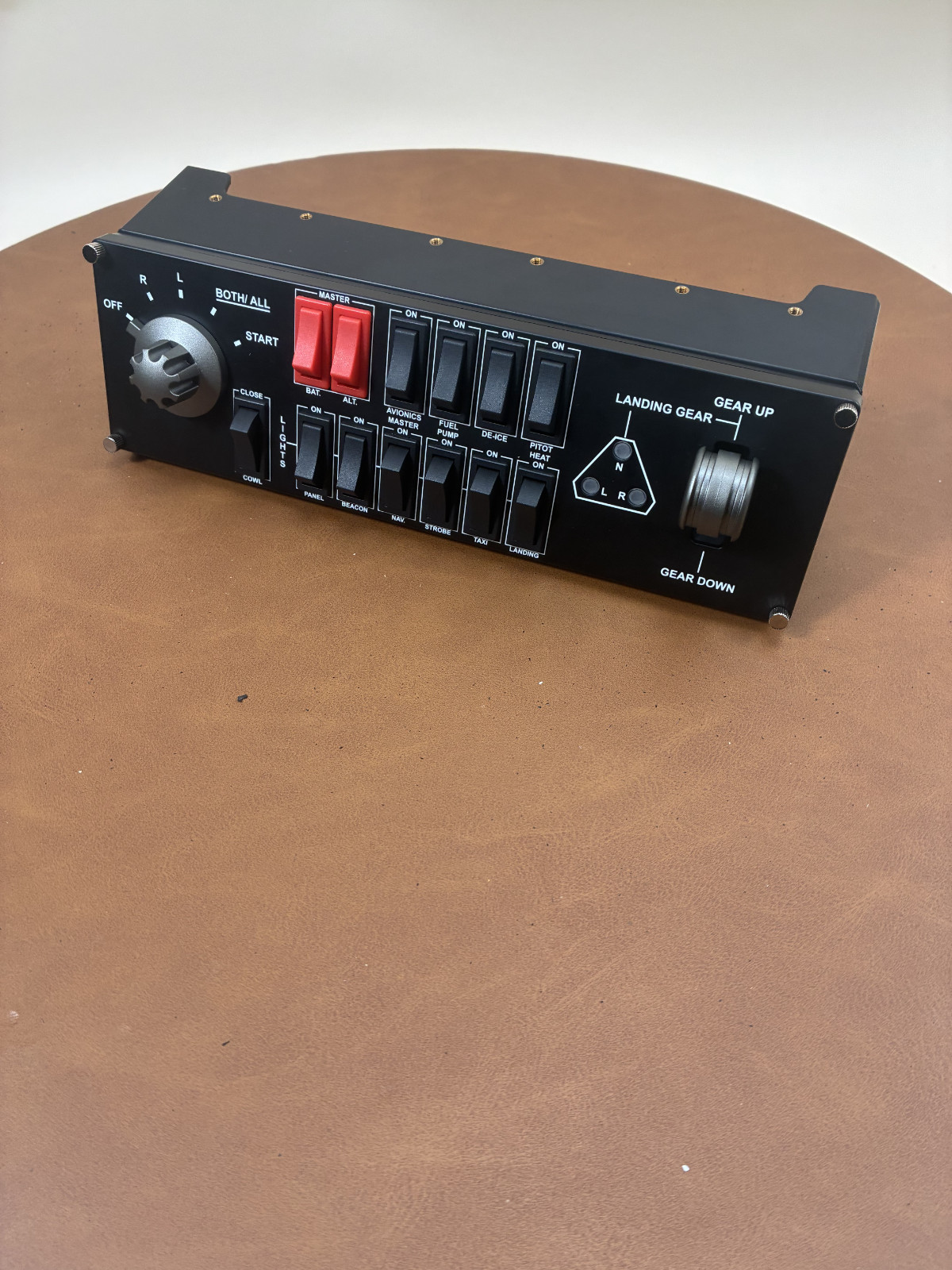 Logitech G Saitek Pro Flight Switch Panel – Excellent Condition