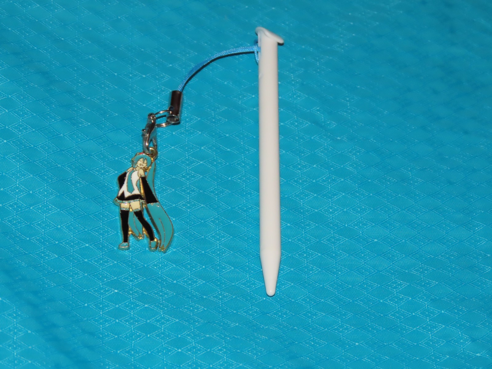 New 3DS XL Stylus Miku Charm – Stylus & Charm for DS System #2