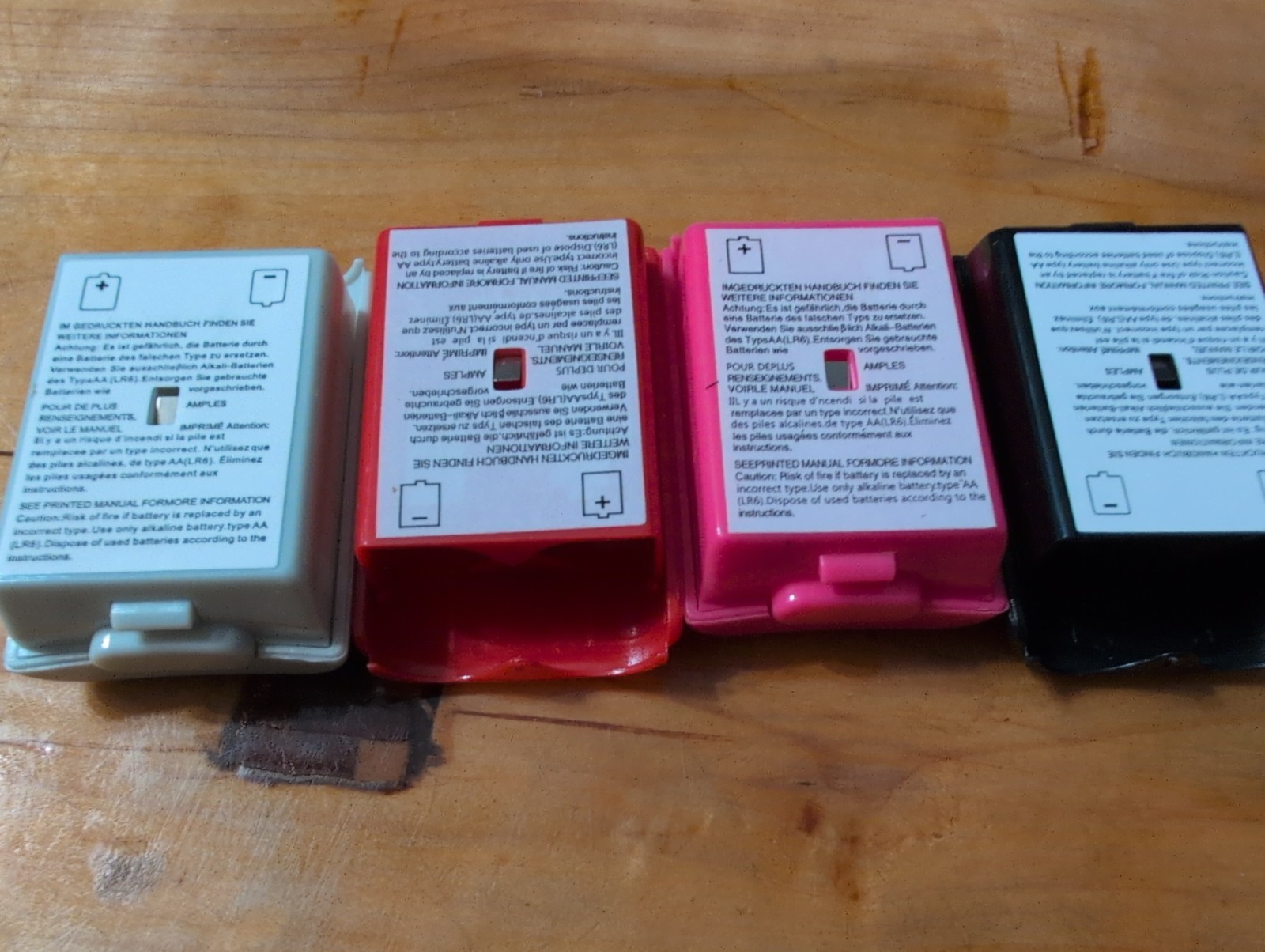 2 Xbox 360 Wireless Controller AA Battery Pack Back Case Holder – Four Colors