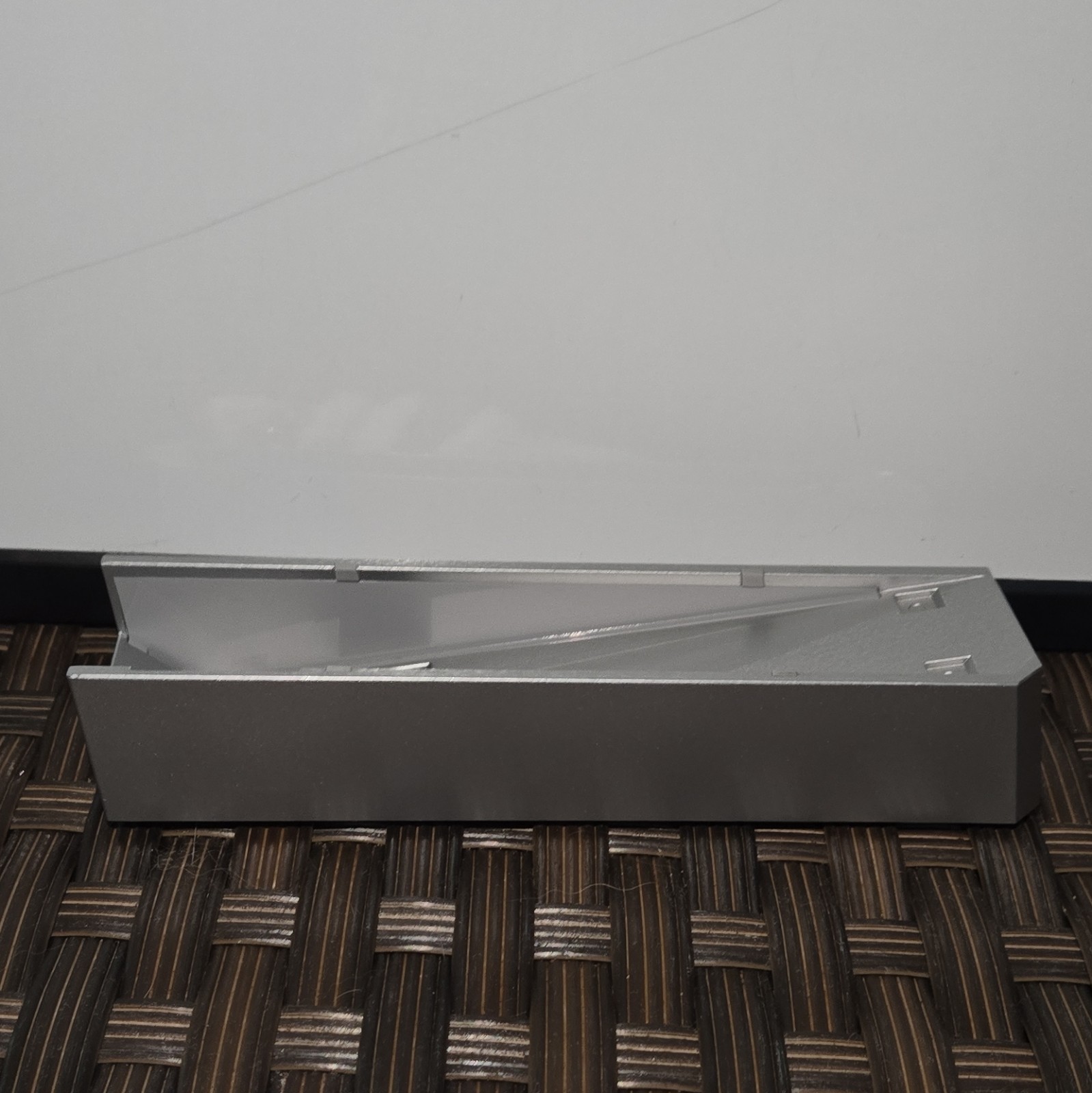 Nintendo Wii Vertical Stand RVL-017 Gray Plastic Console Stand