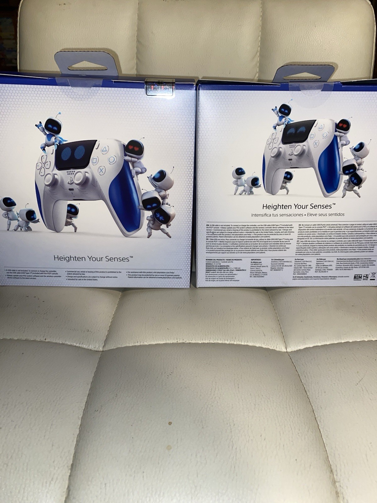 Sony DualSense PS5 Wireless Controller Limited Edition Astro Bot White/Blue (2)