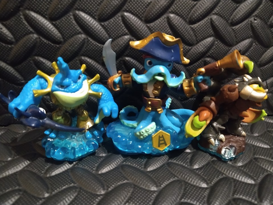 Activision Skylanders SWAP Force: Riptide, Scorp, and Wash Buckler