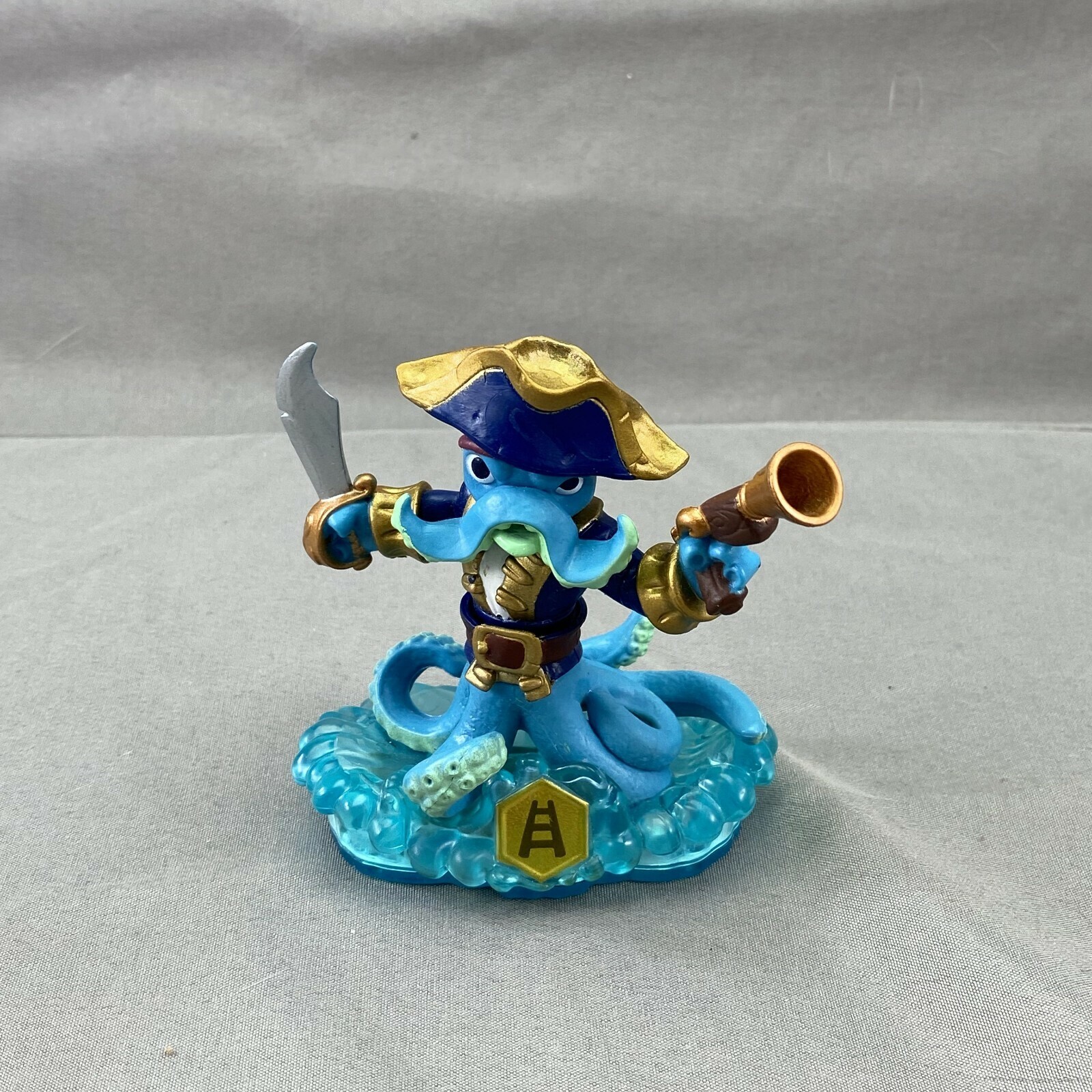 SKYLANDERS SWAP FORCE – *SWAPPABLE* WASH BUCKLER Loose Figure NO CARD