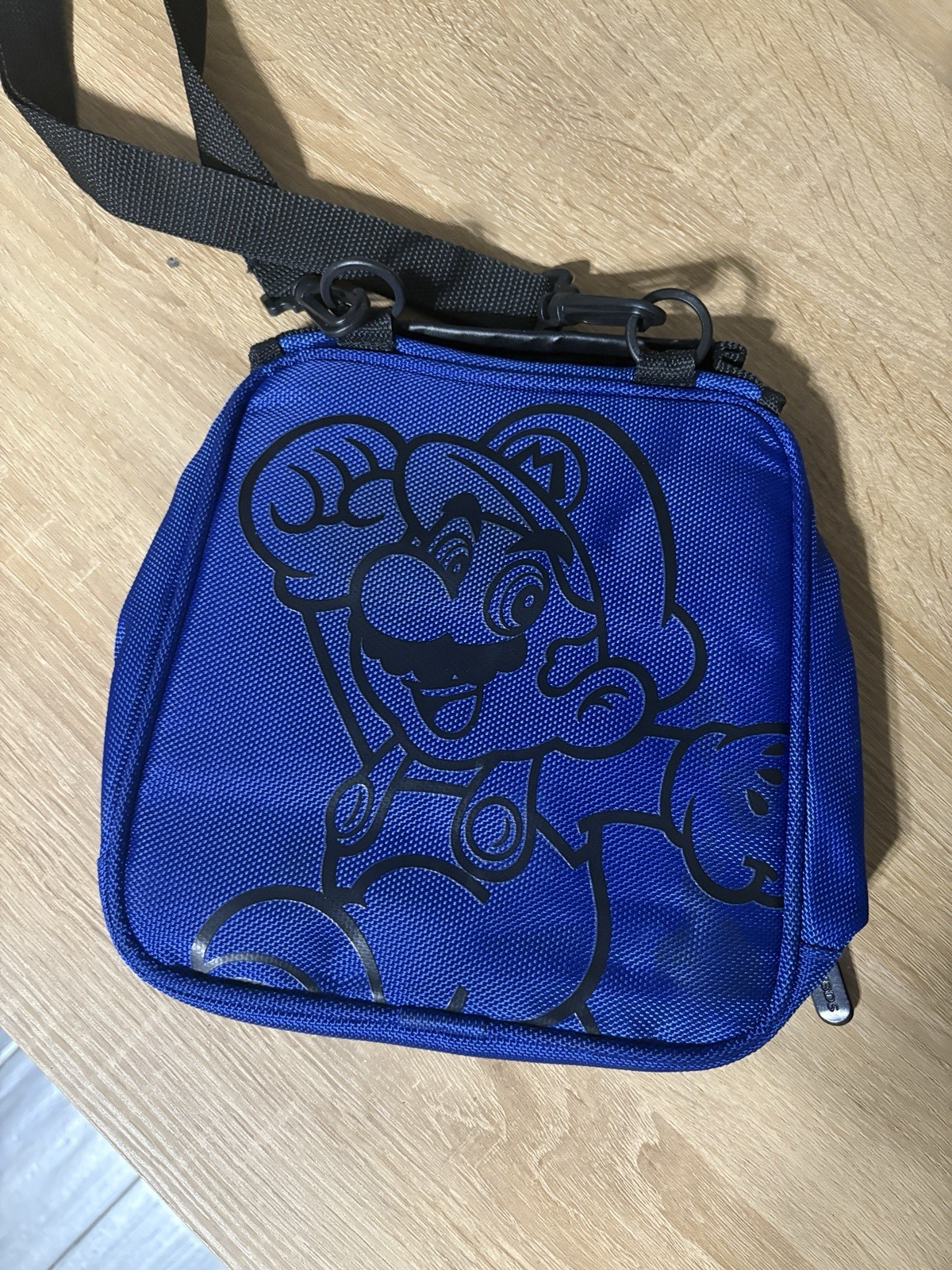 Nintendo 3DS Super Mario 9″ Travel Carrying Case BLUE w/ Shoulder Strap