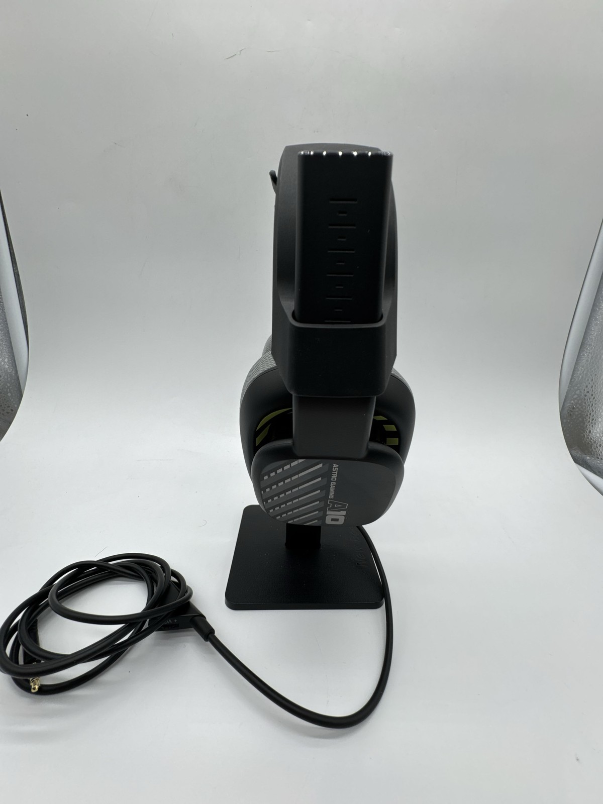 ASTRO Gaming A10 Gen 2 Wired Gaming Headset PlayStation Xbox Switch Black