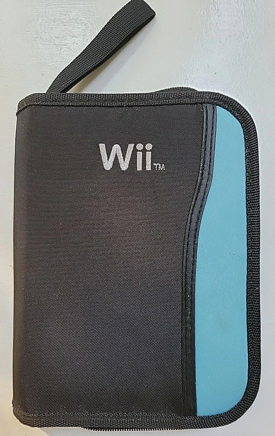 Nintendo Wii Game Storage Blue Black Zippered Travel Carry Carrying Case
