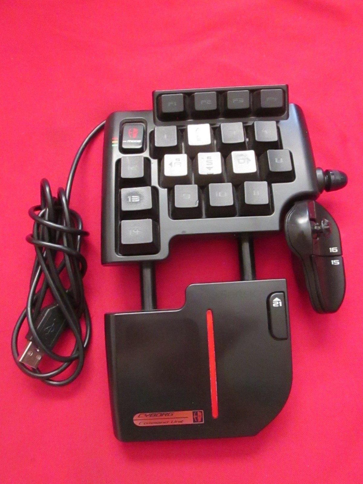Saitek Cyborg Command Unit PC USB Gaming Keypad
