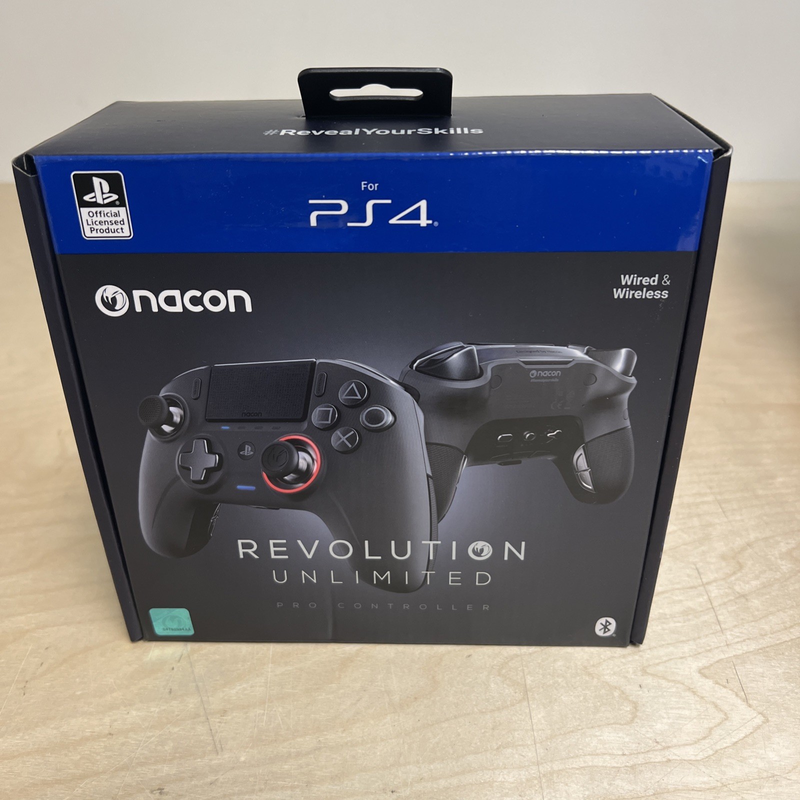 Nacon Revolution Unlimited Pro Controller Wireless/Wired Playstation 4/PC Black