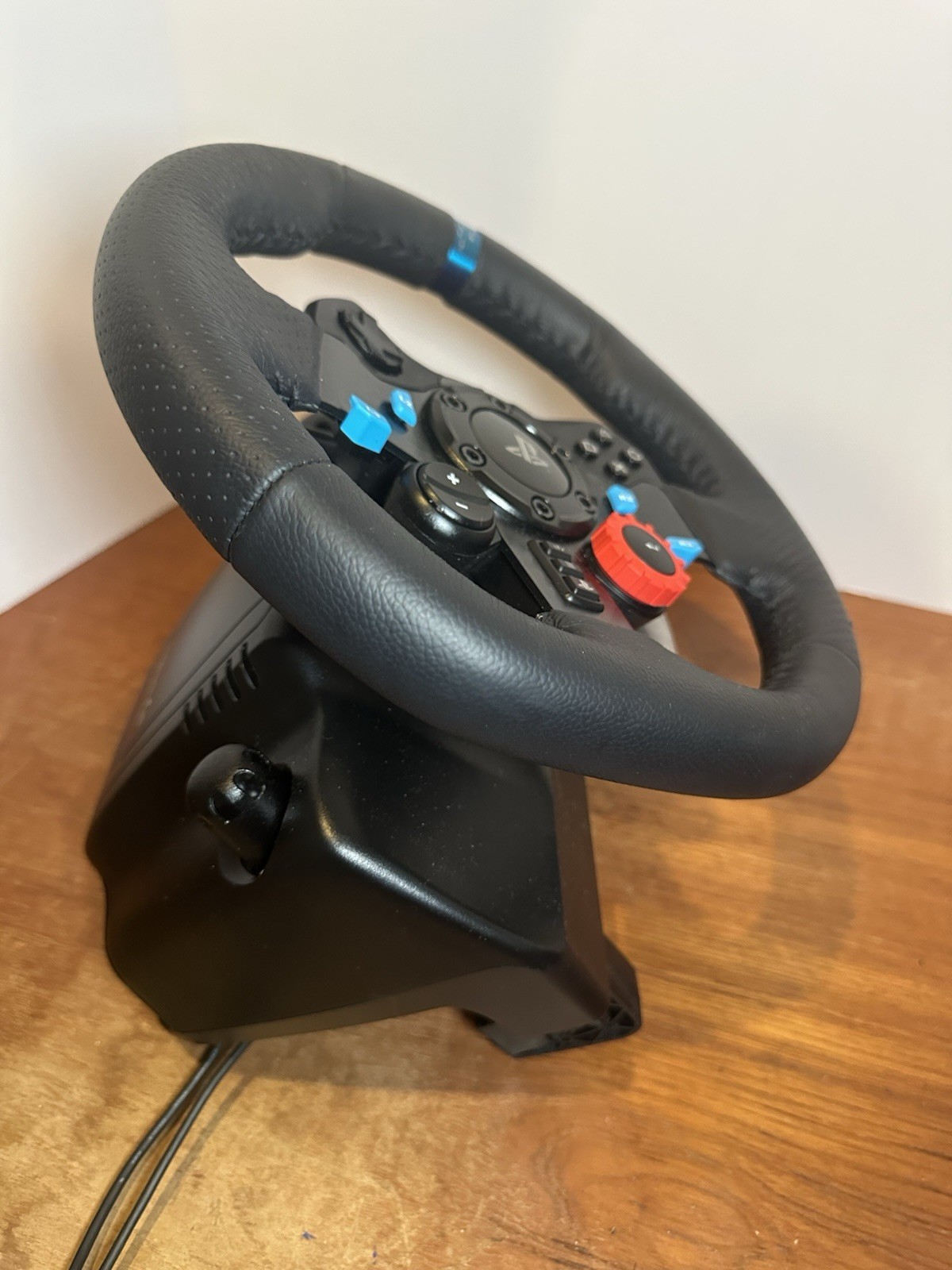 Logitech G29 Driving Force Racing Wheel – Black (941-000110)