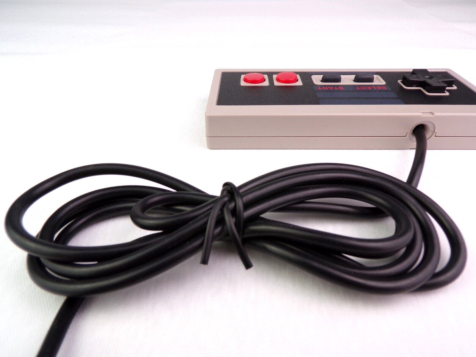 Nintendo NES 2 Controllers AV Cable AC Power Adapter Cord Bundle Lot – Brand New