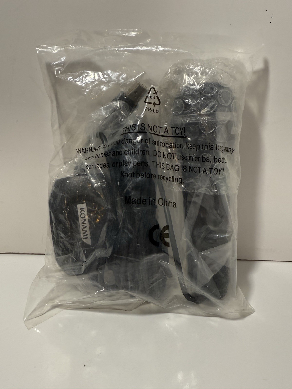 Logitech Konami Black USB Microphone MIC A-0060A Xbox 360, PS3, Wii & PC NIB