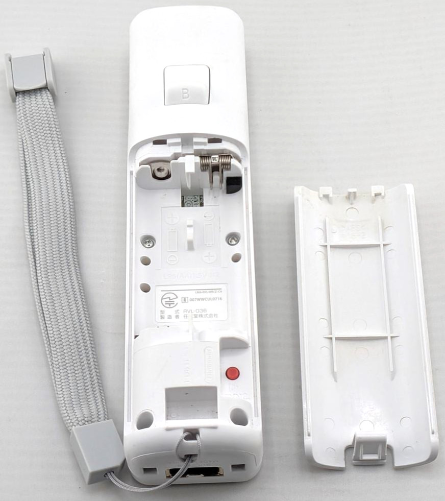 OEM Nintendo Wii U Motion Plus Remote White RVL-036 Controller NEAR MINT w/BOX
