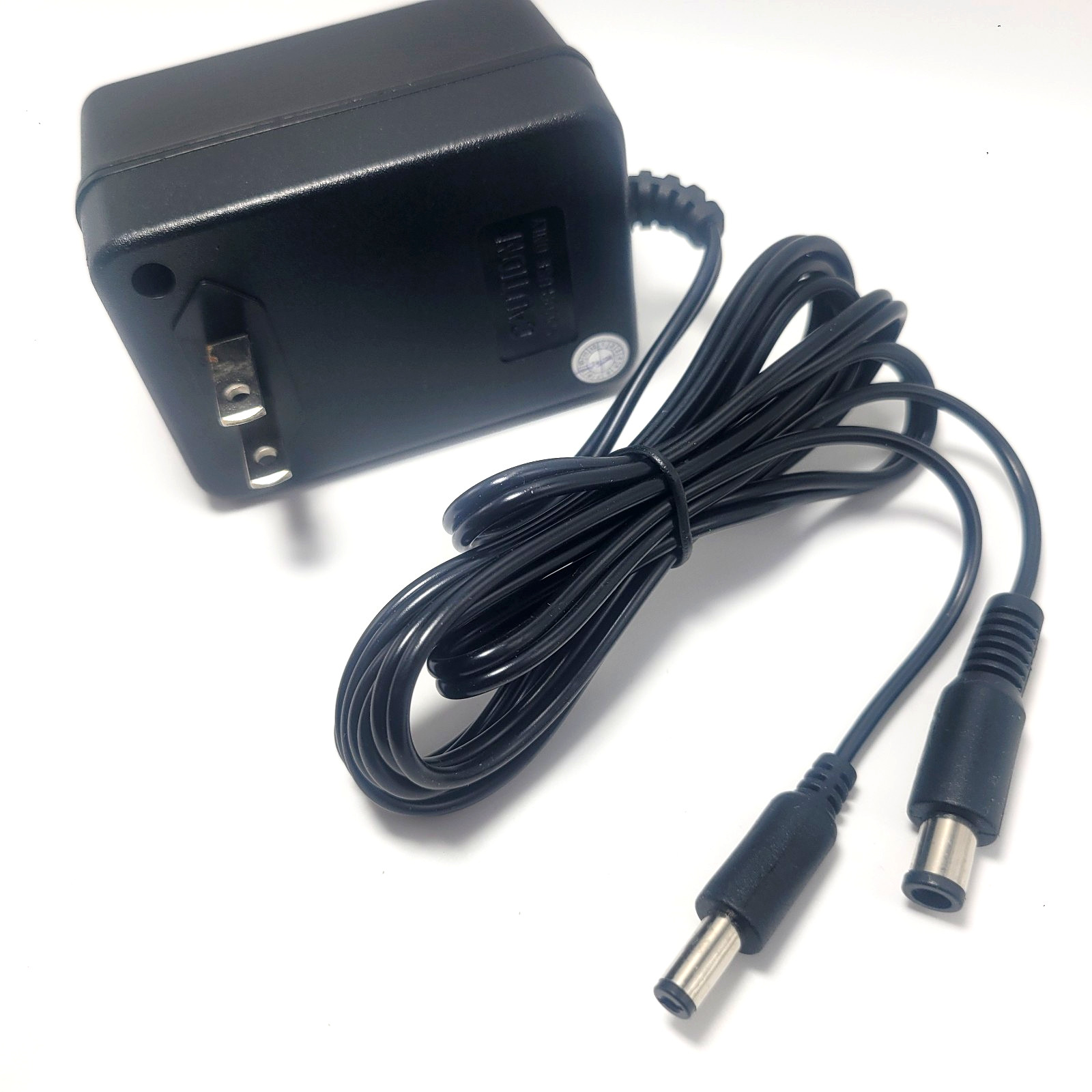 Heavy Weight 3-in-1 Power Supply Adapter for SNES / Genesis 1 / NES – NEW IN BOX