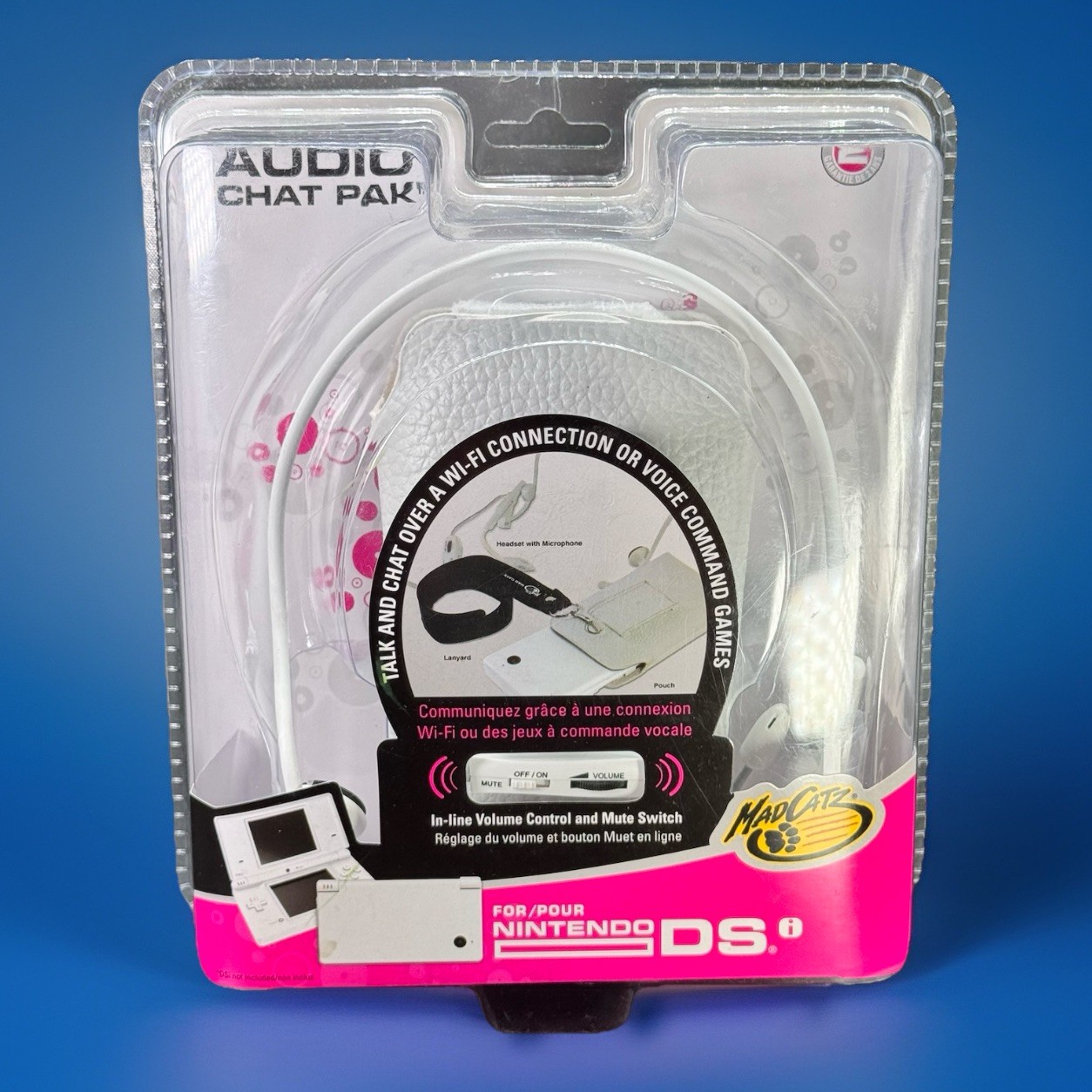 Mad Catz Audio Chat Pak Nintendo DSi White Headset Microphone Pouch Lanyard NEW