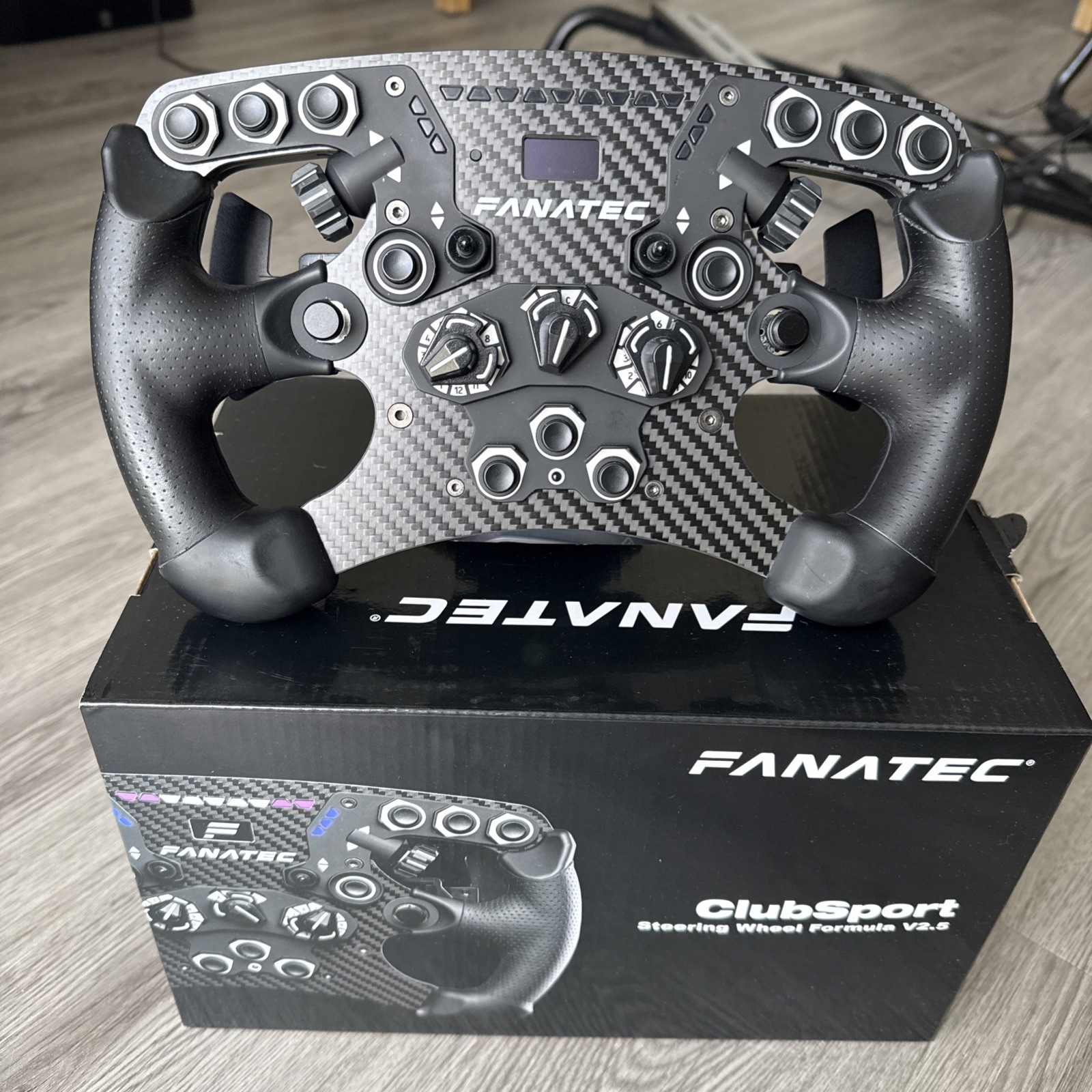 Fanatec Clubsport Formula V2.5 Sim Racing Wheel