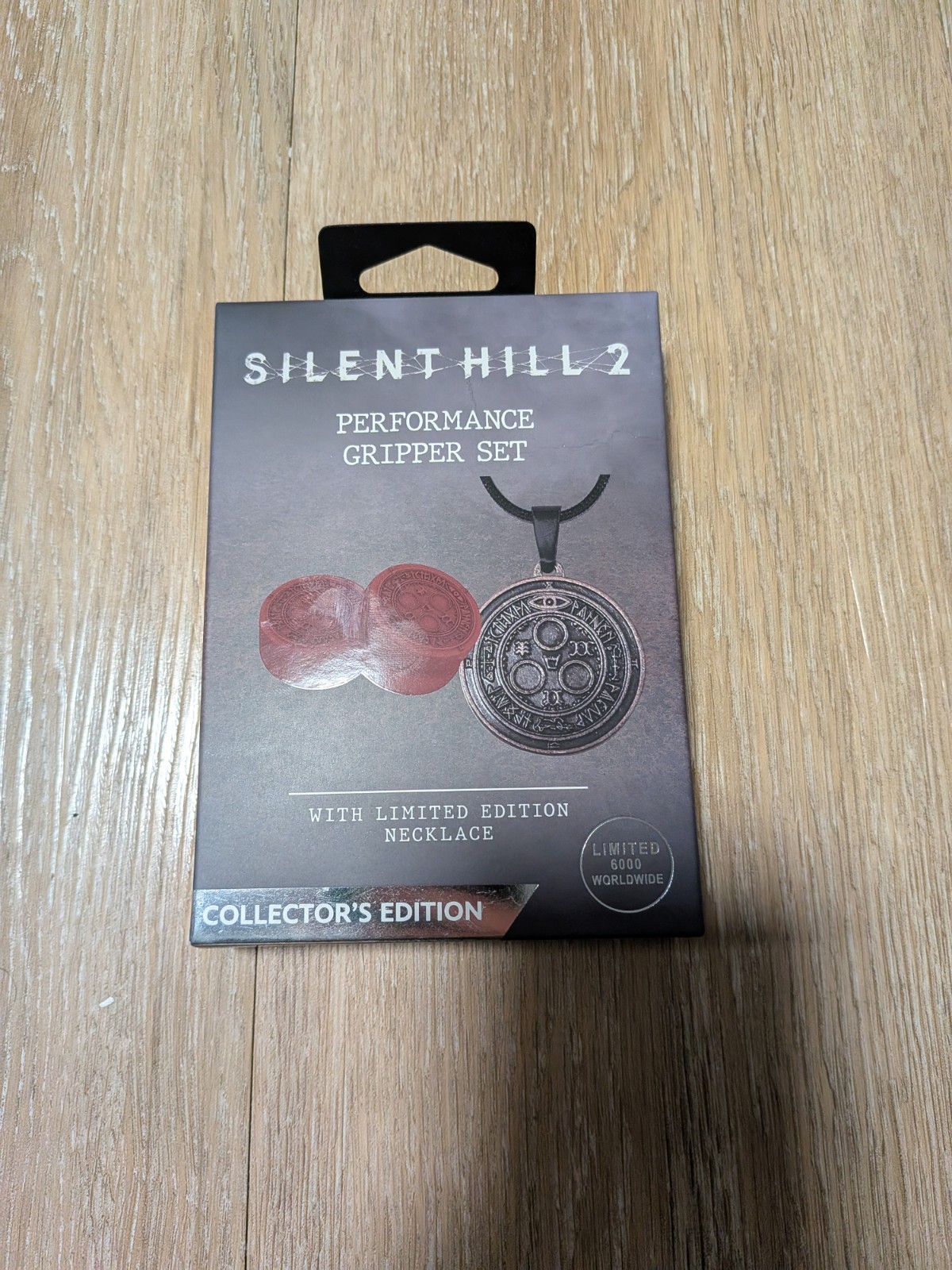 Silent Hill 2 Performance Gripper Set W/ Necklace Collectors Edition LE/6000 New