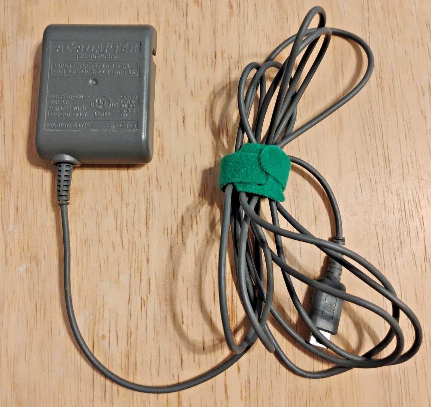 Genuine OEM Nintendo DS Lite Wall Power Adapter Charger USG-002 5.2V 450mA