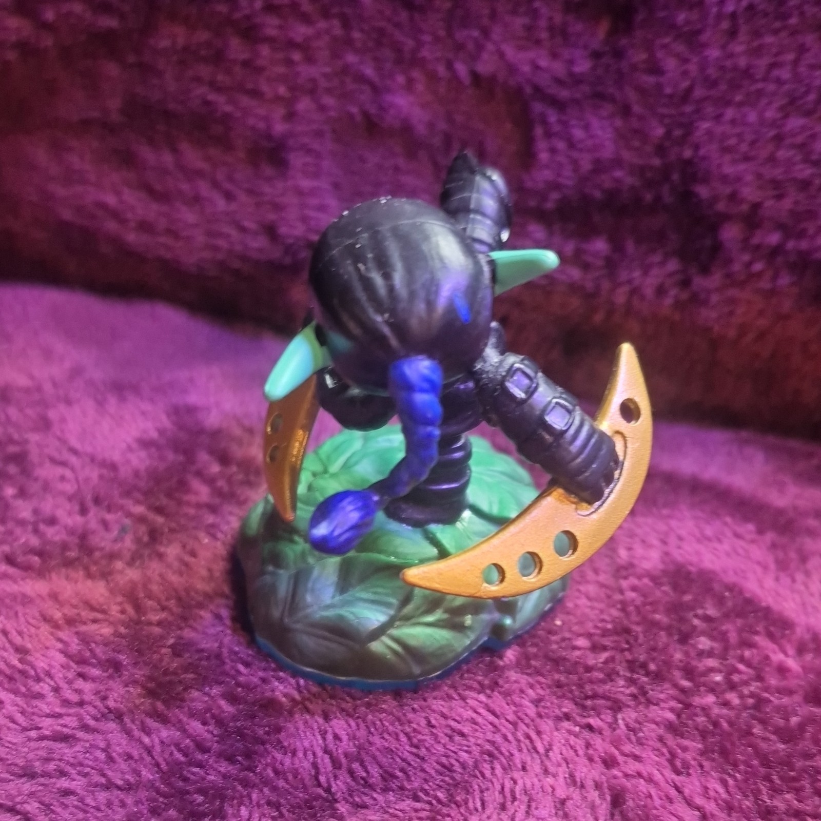 Activision Stealth Elf Skylanders Character Figure Model 84749888 2013