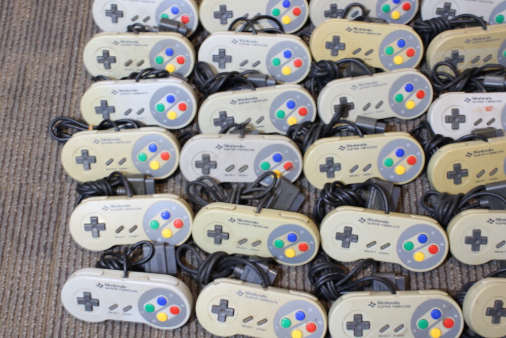 WHOLESALE Lot of 50 Nintendo Super Famicom Controller OEM SFC SNES UNTESTED