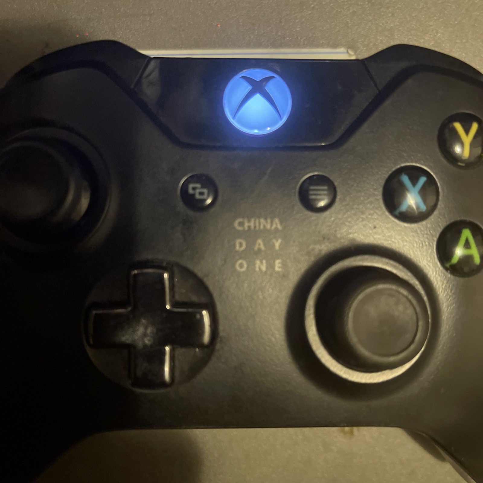 Rare Xbox One Controller 1537 “China Day One” Tested Fully Functional