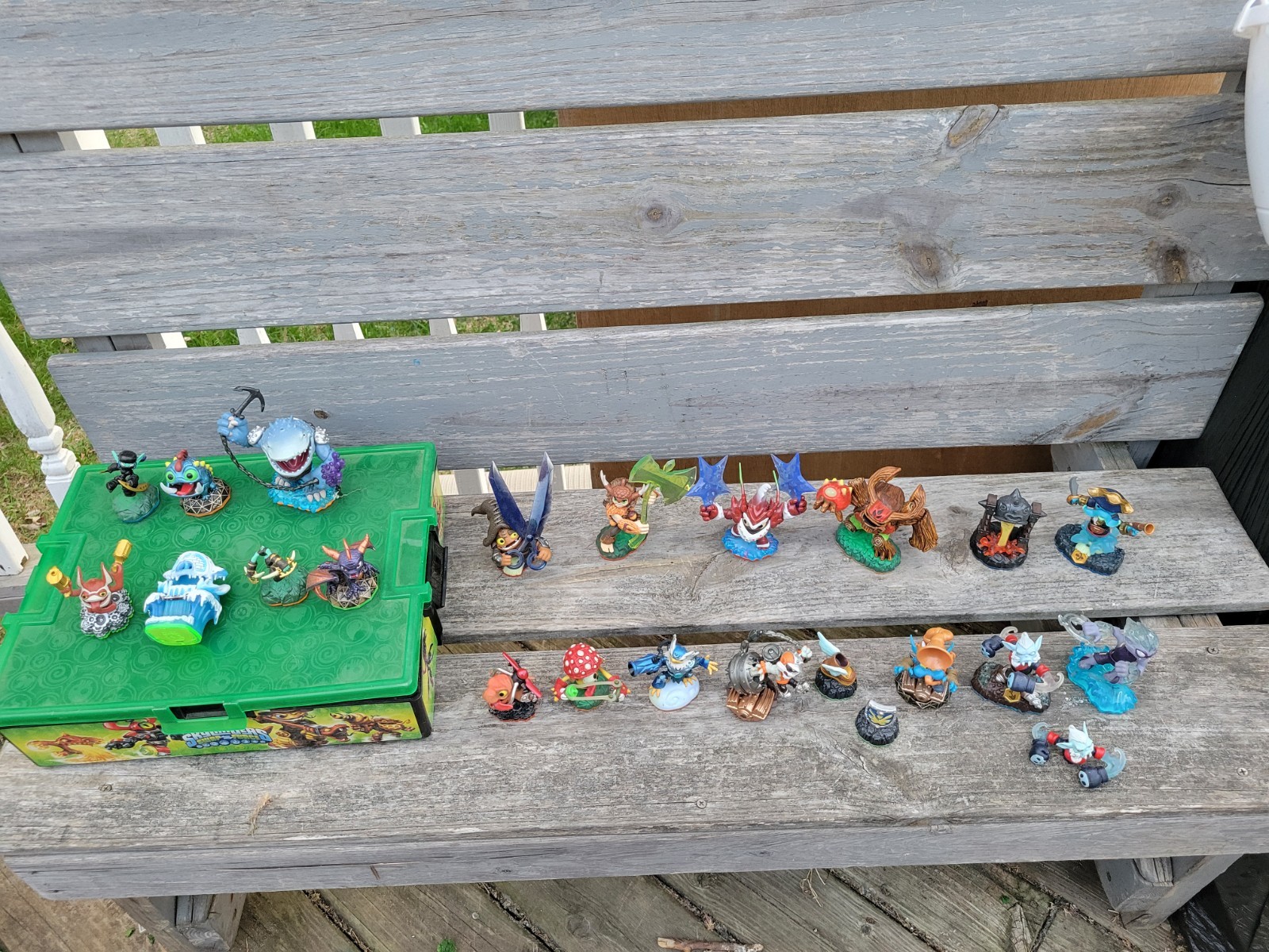 Skylanders Lot As Shown 21 Figures In This Lot, Trap Team, Etc