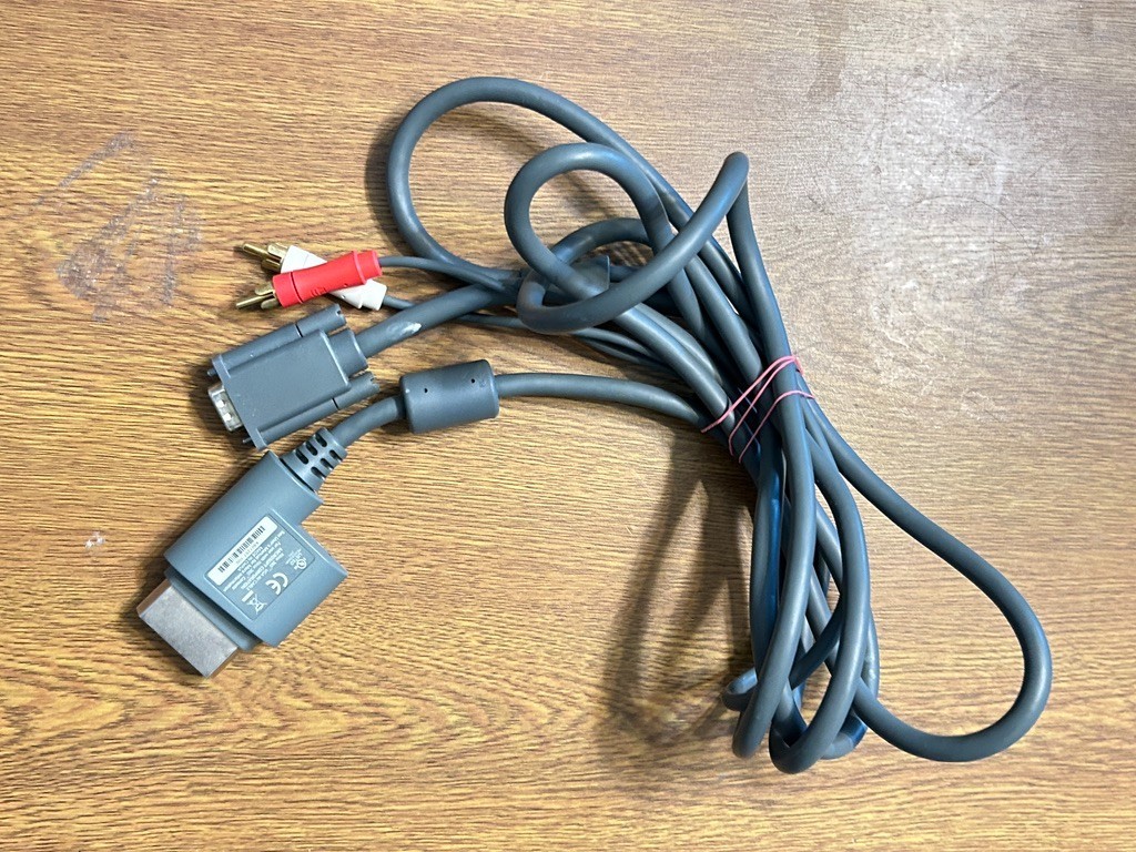 Microsoft Xbox 360 VGA HD AV Cable High Definition Video Adapter Japan NTSC-J
