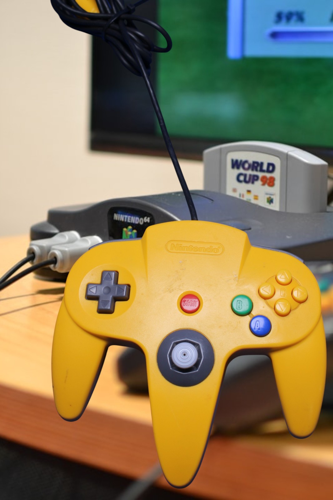 Official Nintendo 64 N64 Authentic NUS-005 OEM Controller Yellow TESTED & WORKS