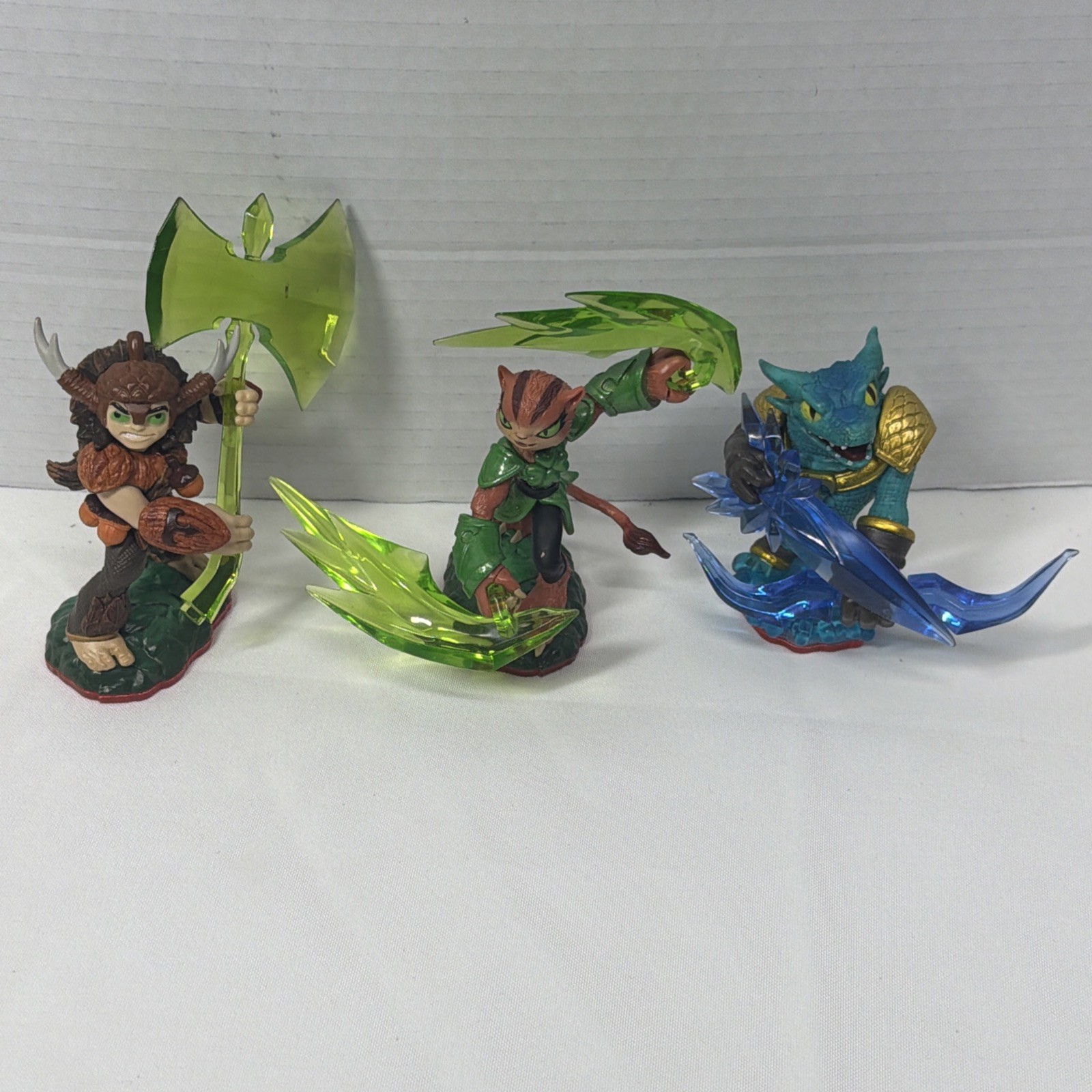Skylanders Trap Team TRAP MASTER Lot of 3 – Snap Shot, Tuff Luck, Bushwhack