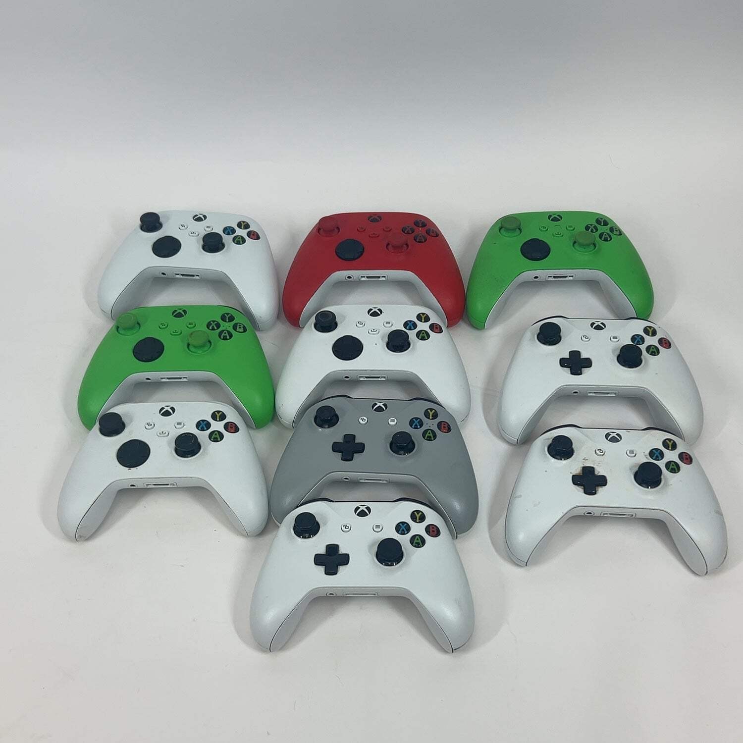 Broken Microsoft Xbox One/ Series X|S Controller Lot of 10 Read