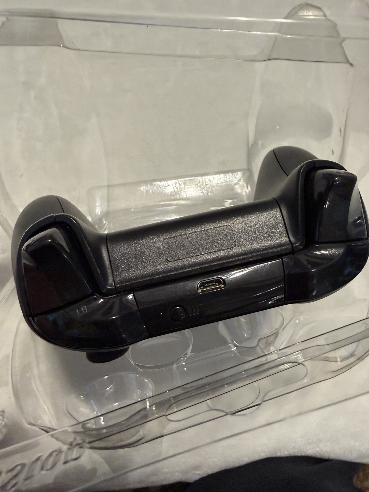 Microsoft Xbox One Wireless Controller Without 3.5mm Jack No Battery Black