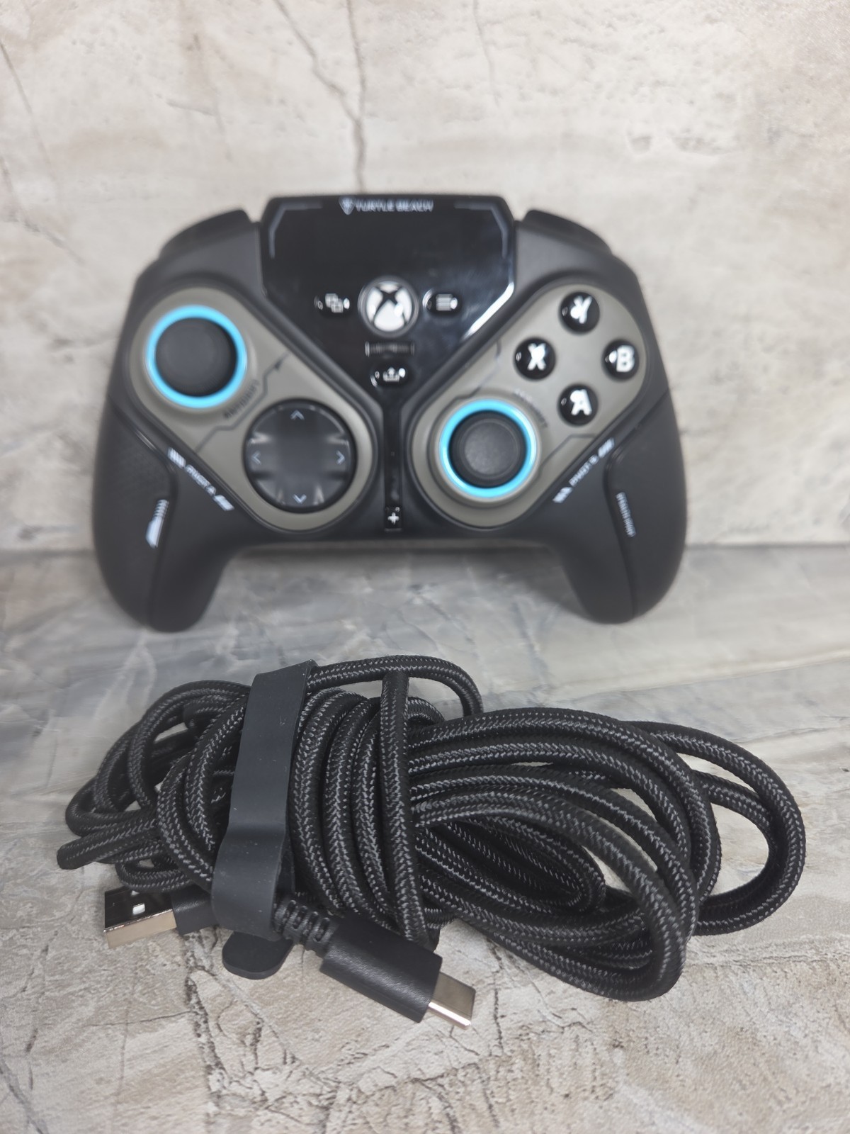 Turtle Beach Stealth Pivot Wireless Smart Game Controller Gray Blue Black