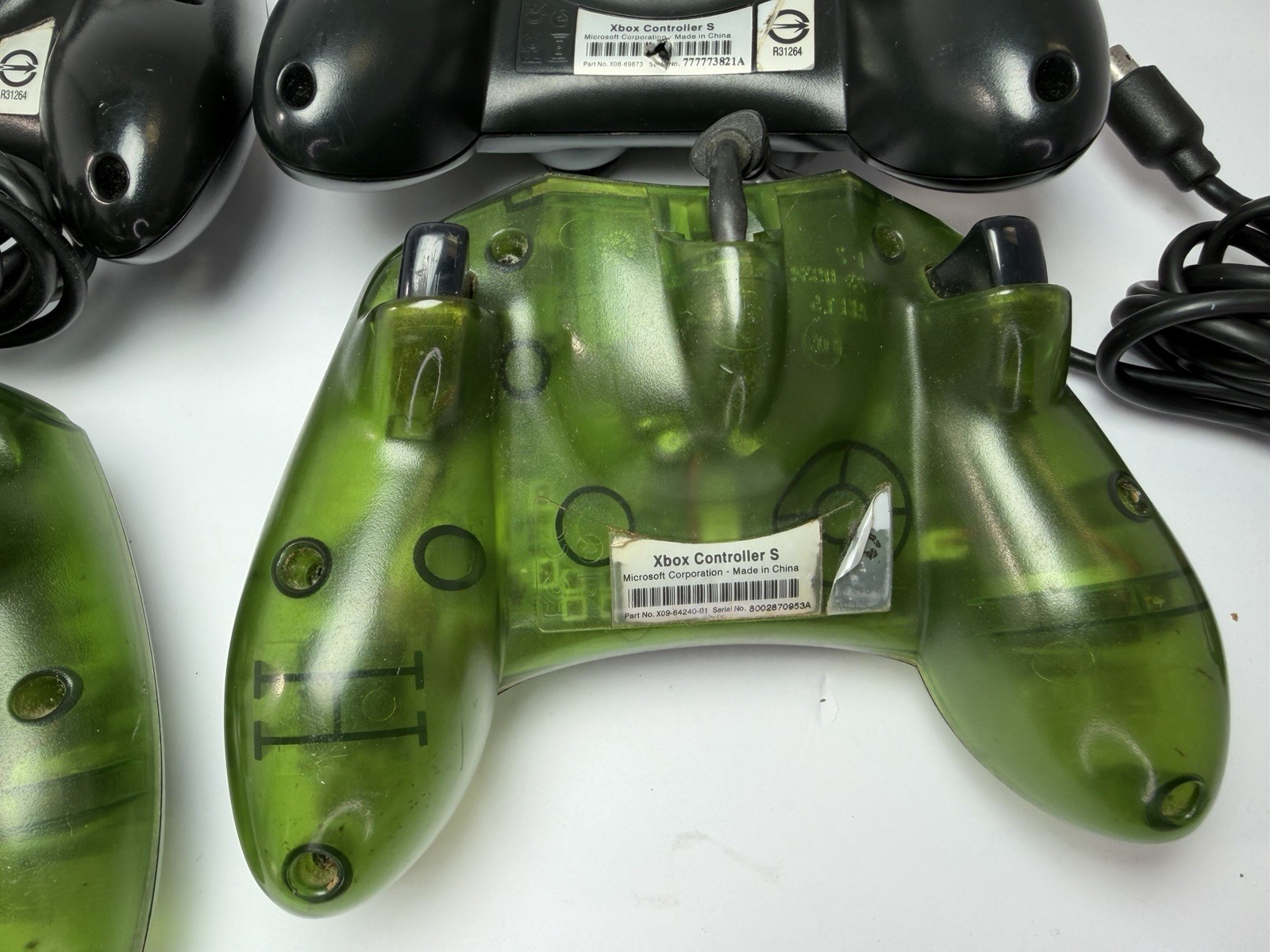 2 Original Xbox Clear Green S Controller Limited Edition/ 2 Black Untested.