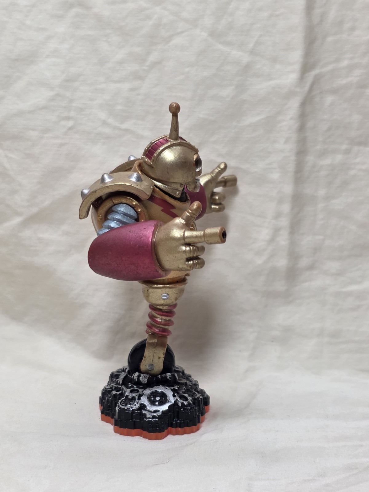 Skylanders – Giants – Bouncer See Pictures